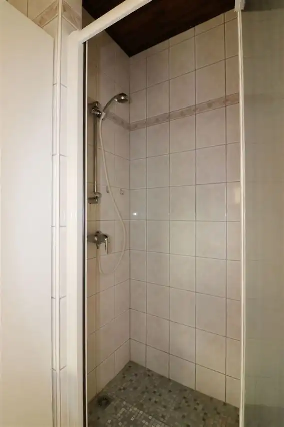 Gvl appartement met 1 ruime slpk. en autostaanplaats, dicht bij centrum Rillaar foto 9