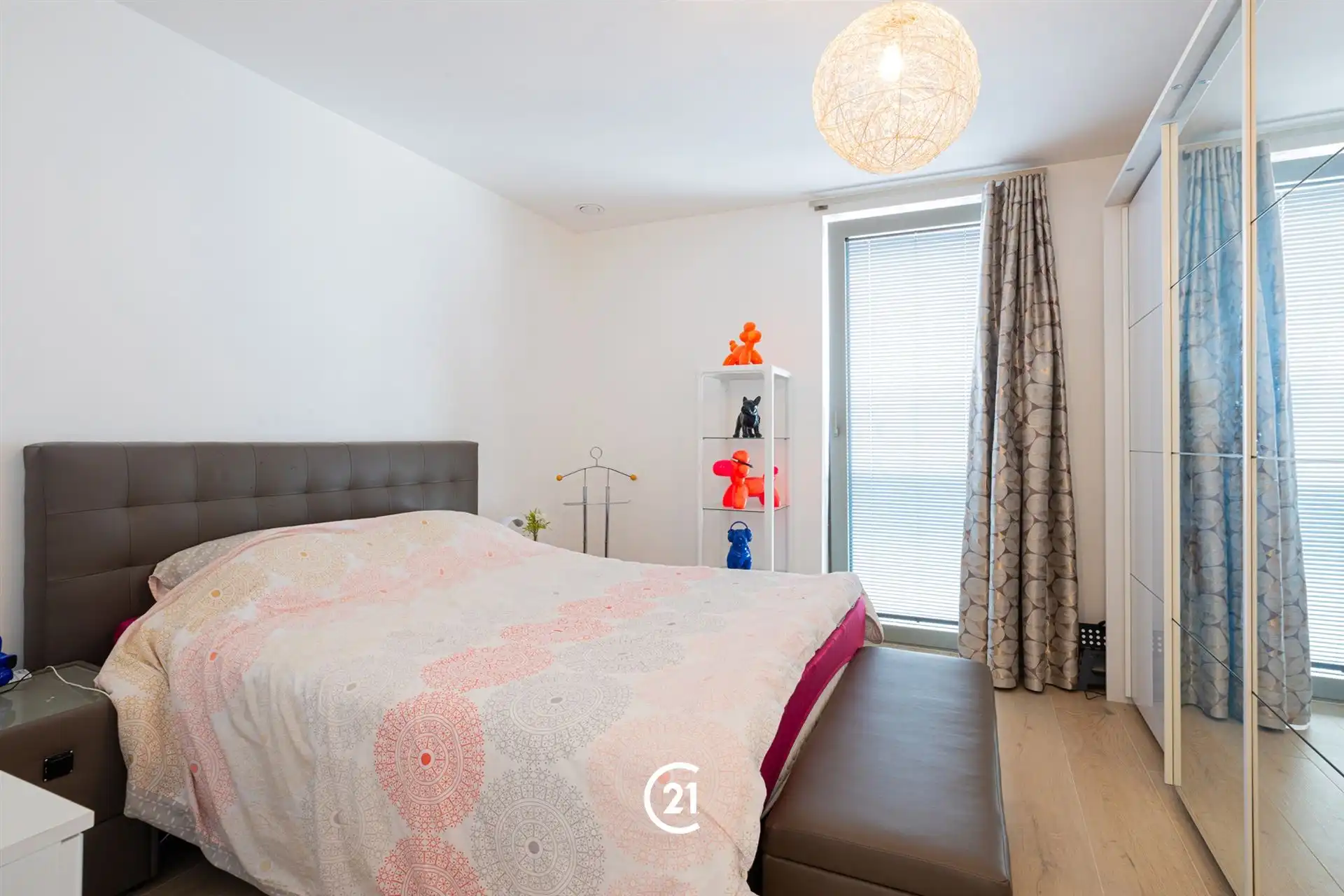 Uniek tweeslaapkamerappartement met zicht op het Donkmeer. foto 11
