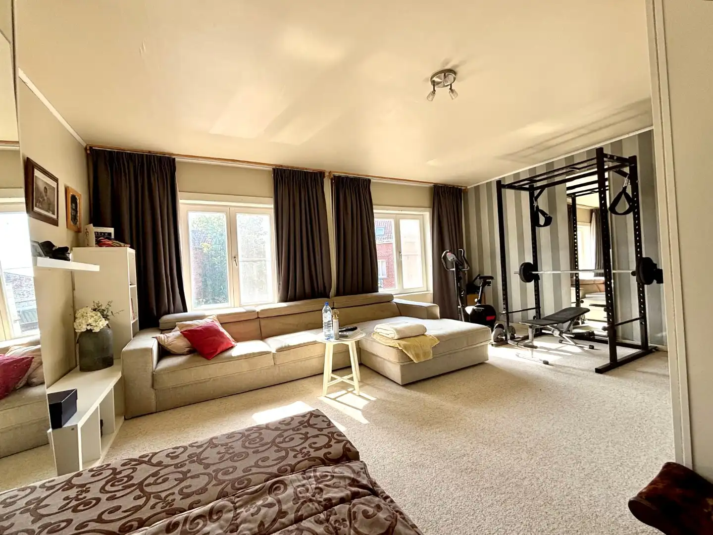 Ruime stadswoning met 3 slaapkamers foto 9