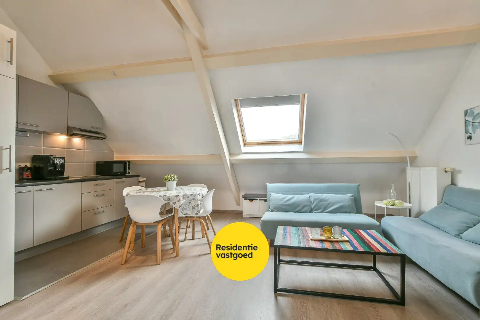 Gezellig dakappartement met tuin vlak bij zee – Vosseslag, De Haan! foto 7