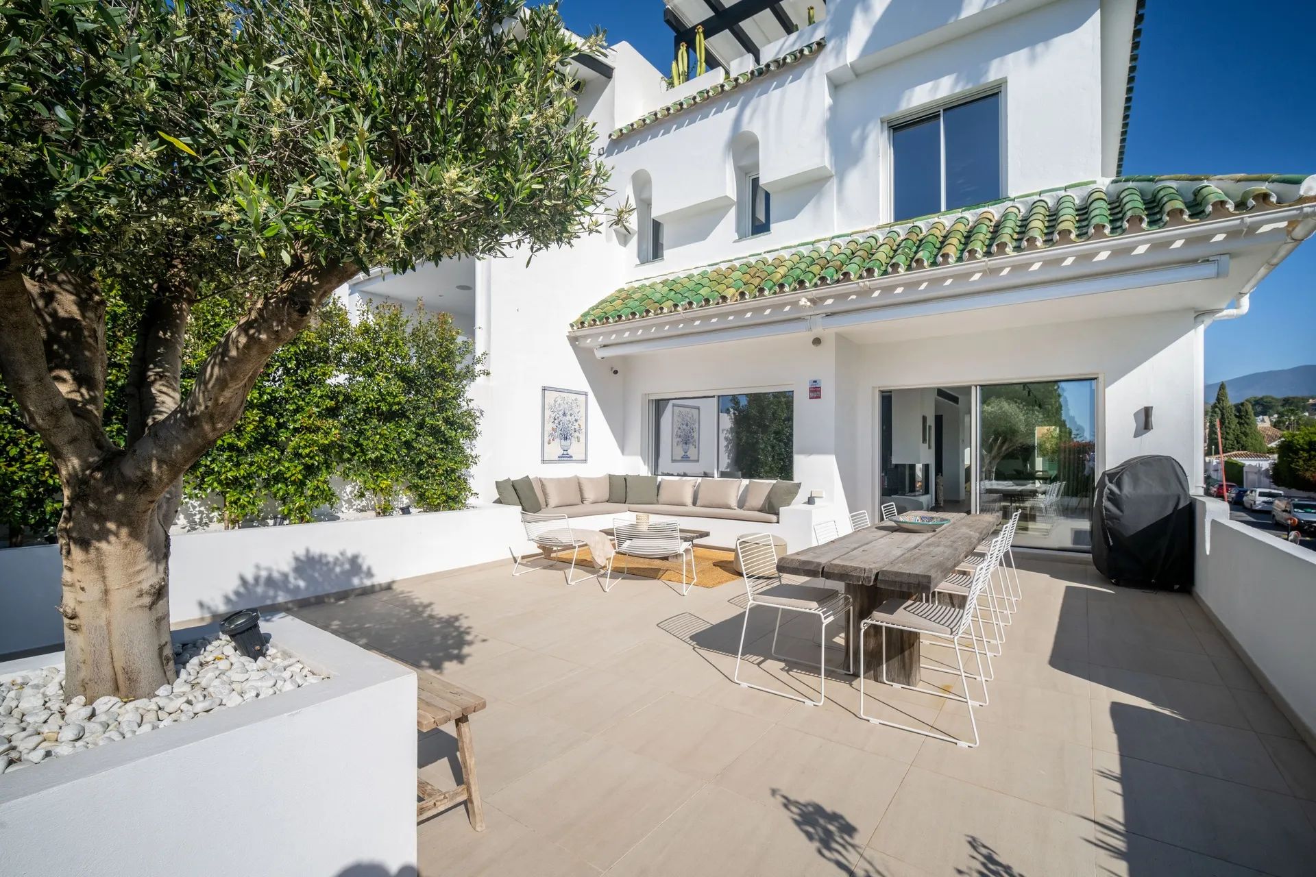 Ongekende luxe en perfecte locatie: prachtige vakantiewoning in Nueva Andalucia foto 17