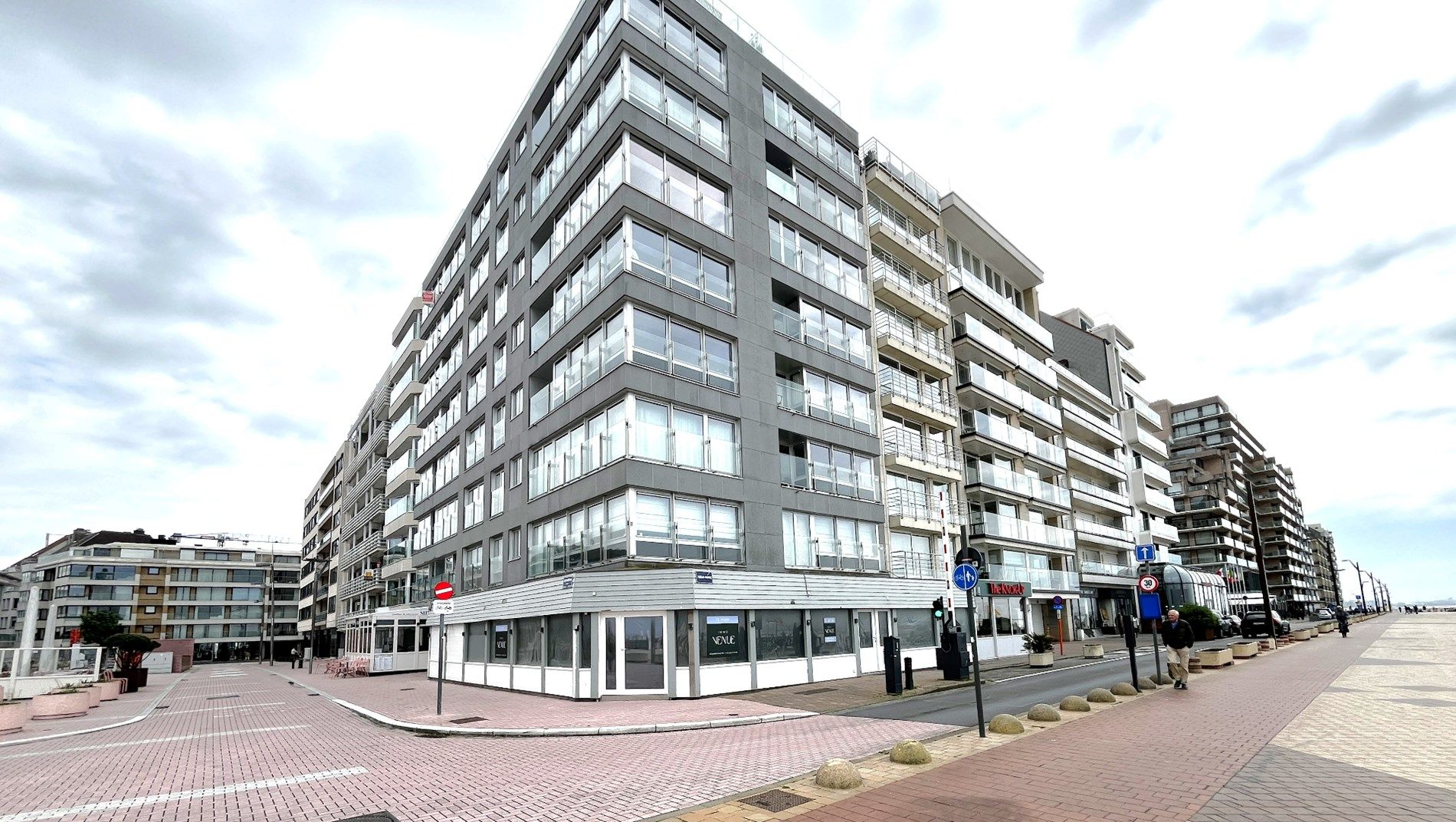 Commerciële ruimte te huur Zeedijk 659 - - 8300 Knokke-Heist