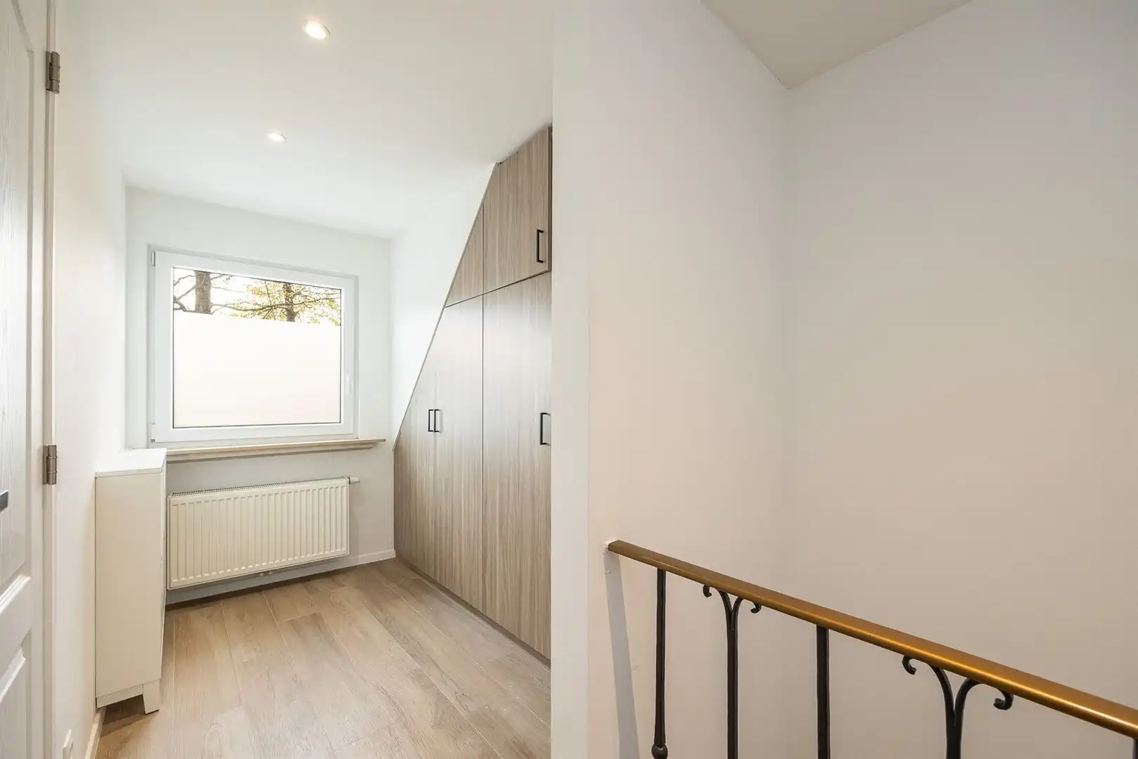 Ruime gezinswoning met tuin en garage met zicht op het park van Brasschaat foto 8