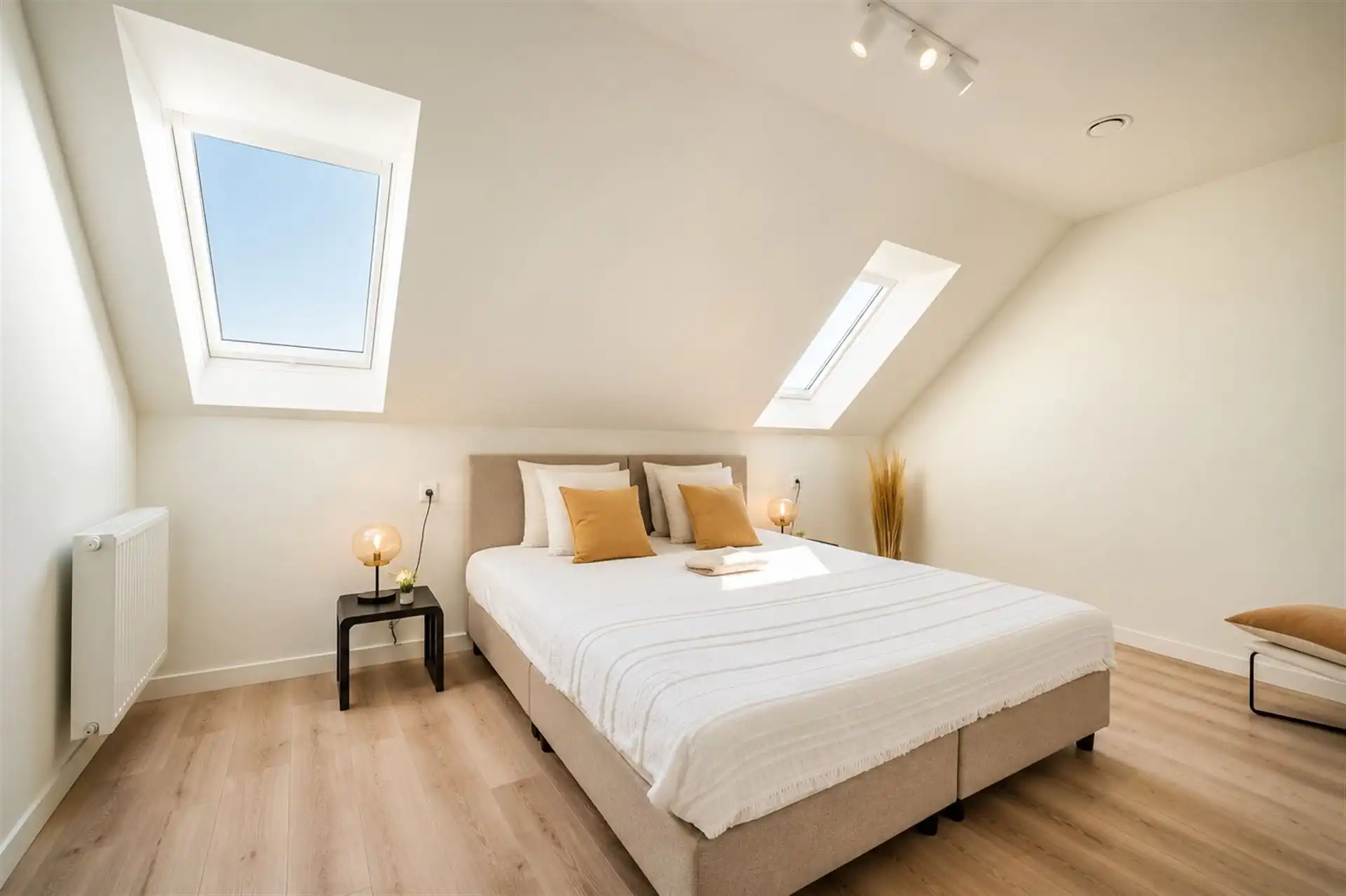 Kwalitatieve BEN-woning met 2 gar., 4 SLK en 2 bdks. 6% BTW. foto 7