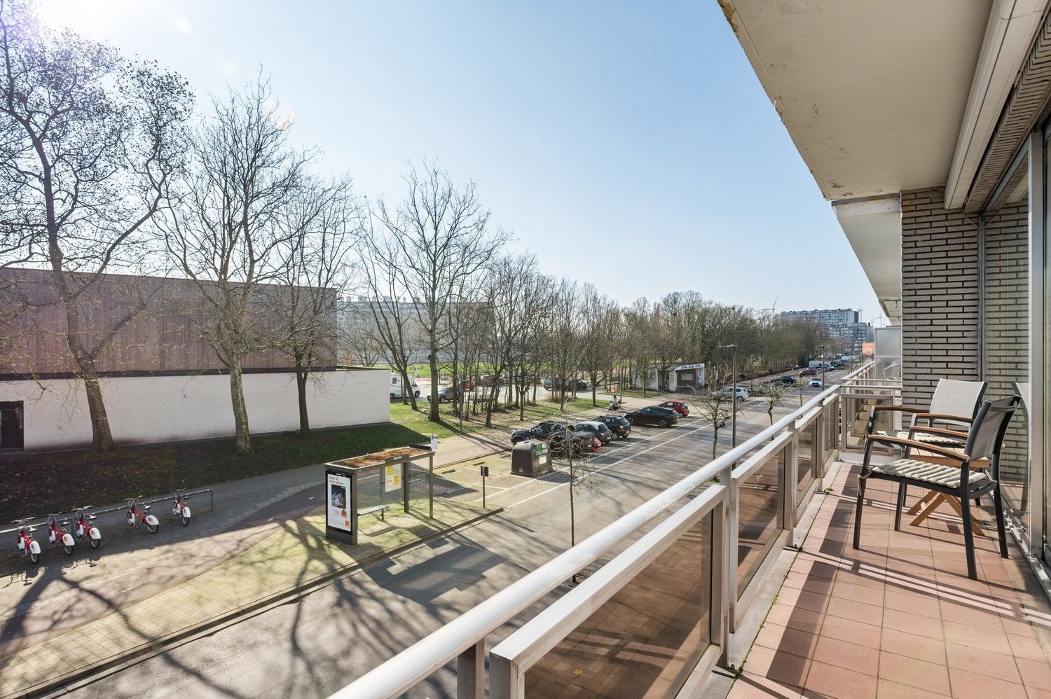 Appartement met 2 slaapkamers en terras in Merksem! foto 9