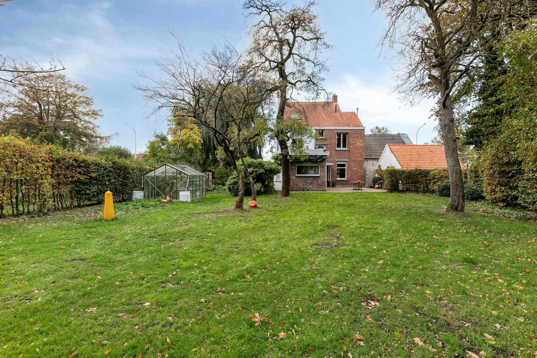 Karaktervol huis met grote tuin te koop in Wuustwezel! foto 22