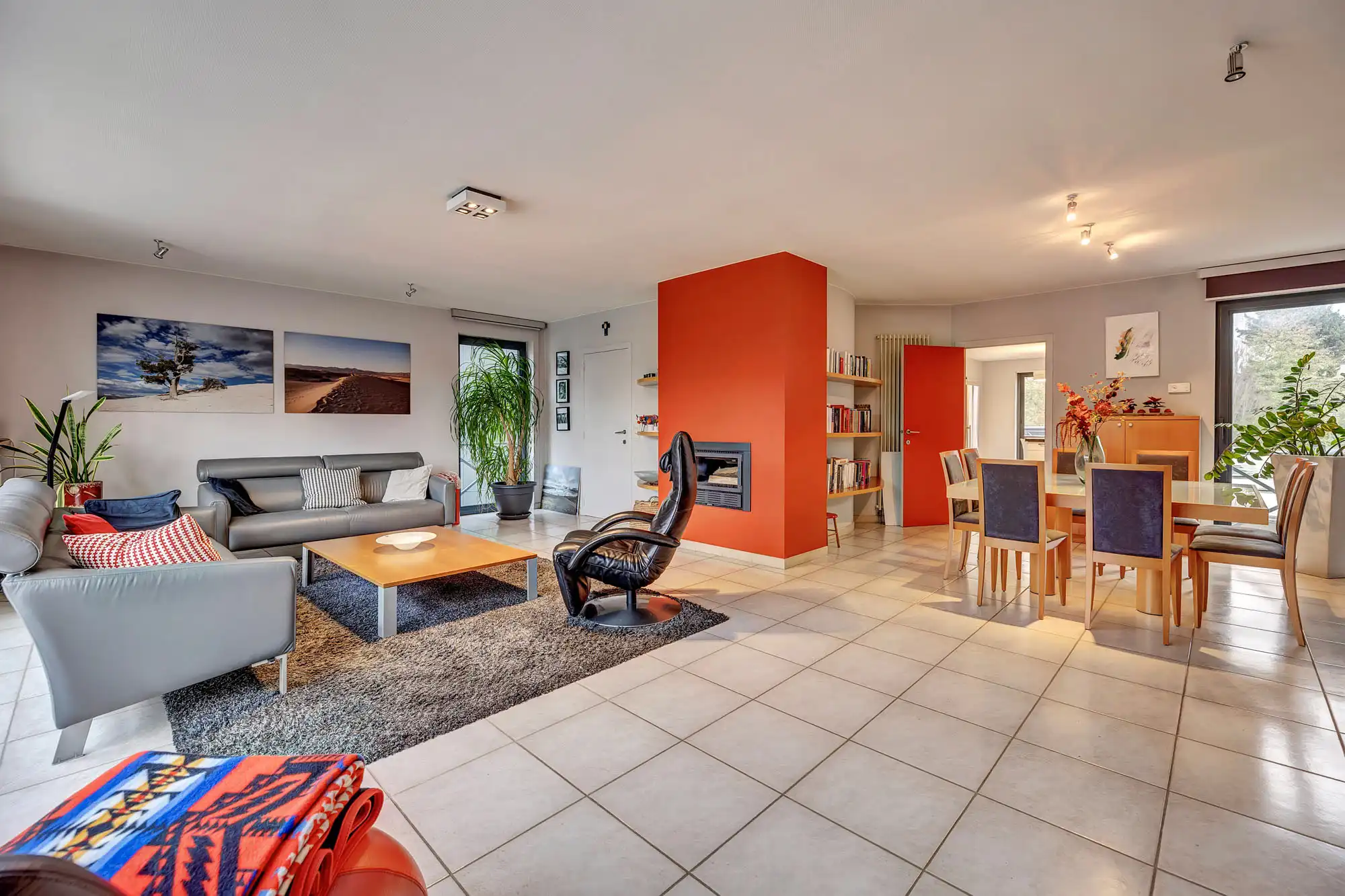 Unieke combinatie van wooncomfort, atelier en tuin foto 7