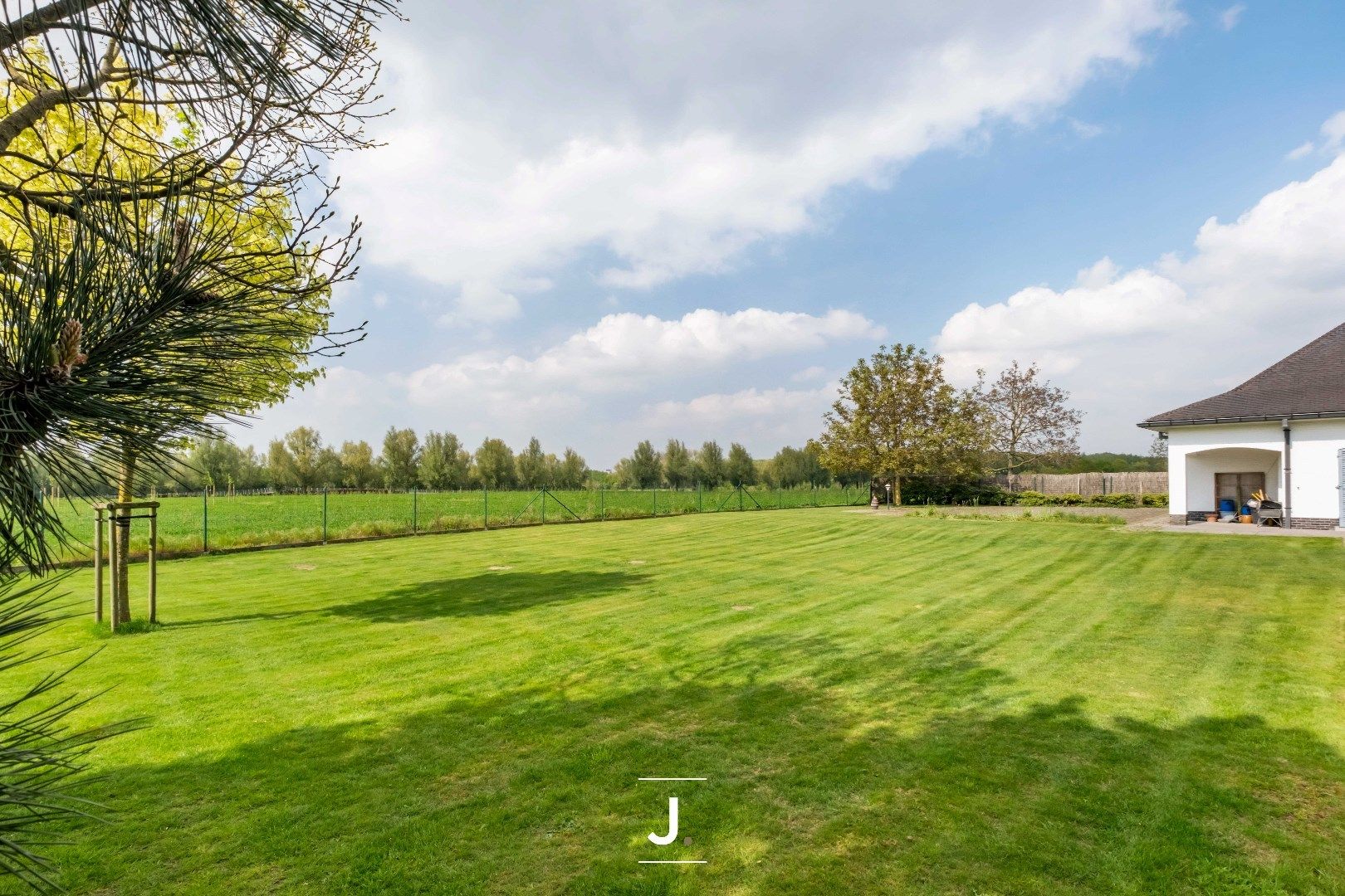 Ruime statige villa op een toplocatie te Beveren-Leie foto 5