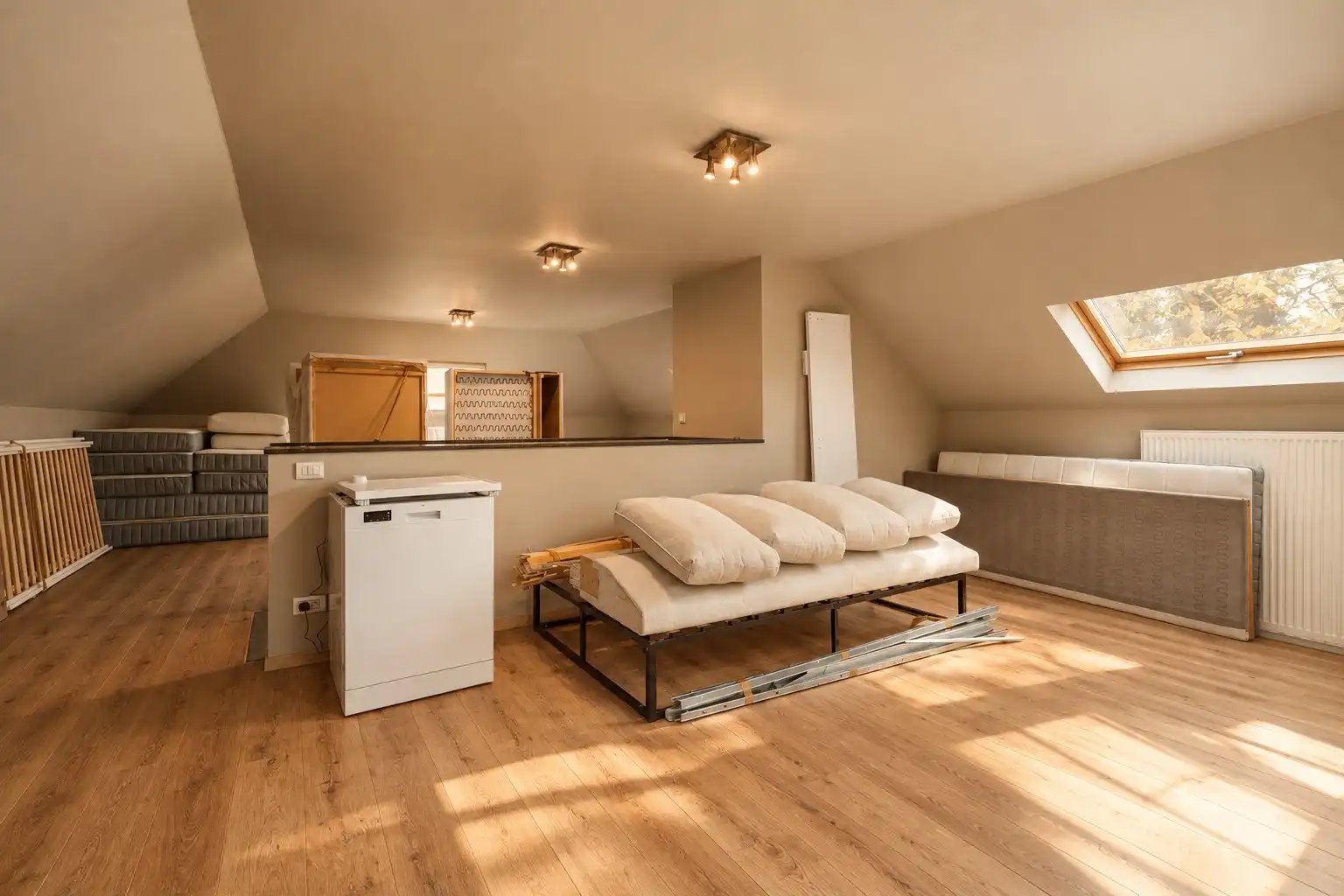Statig landgoed met koetshuis en ruime bedrijfsmogelijkheden op ca. 8.000 m² foto 23