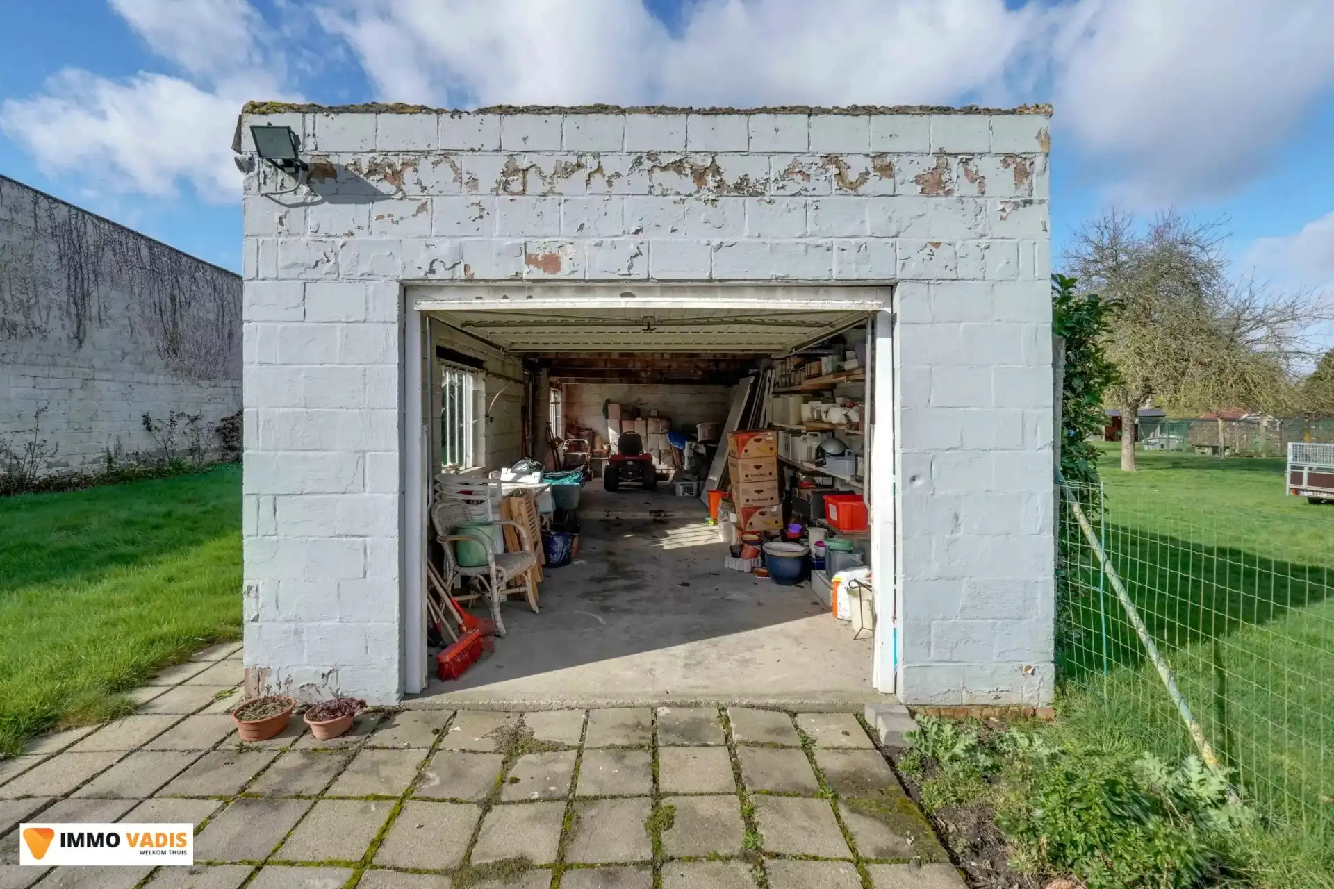 Halfopen bebouwing met 4 slaapkamers en vrijstaande garage foto 23