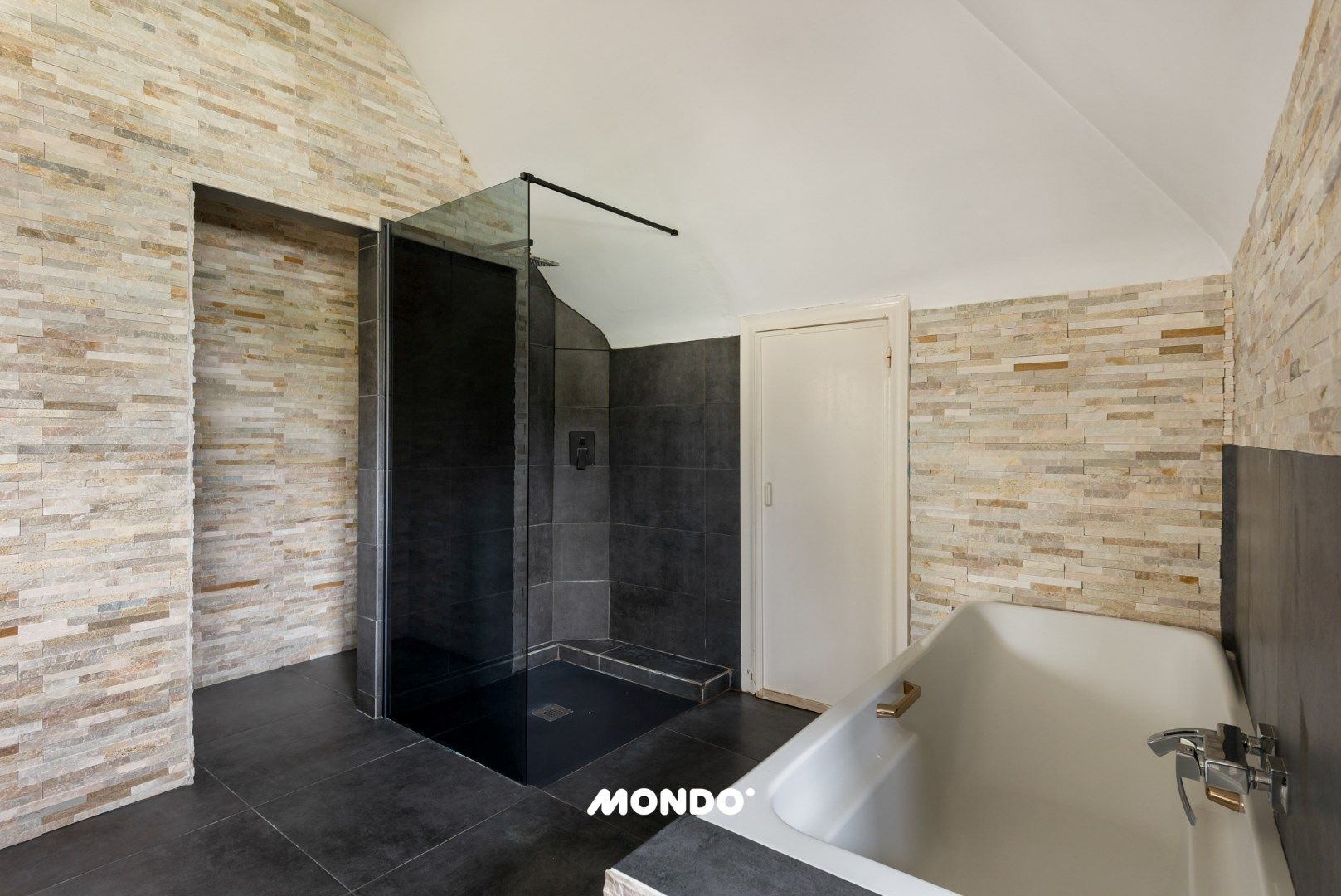 Karaktervolle villa met luxueus poolhouse, sauna en riante tuin – Toplocatie in Brasschaat foto 25