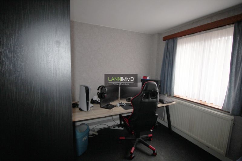 Ruime woning met weide en boomgaard foto 11