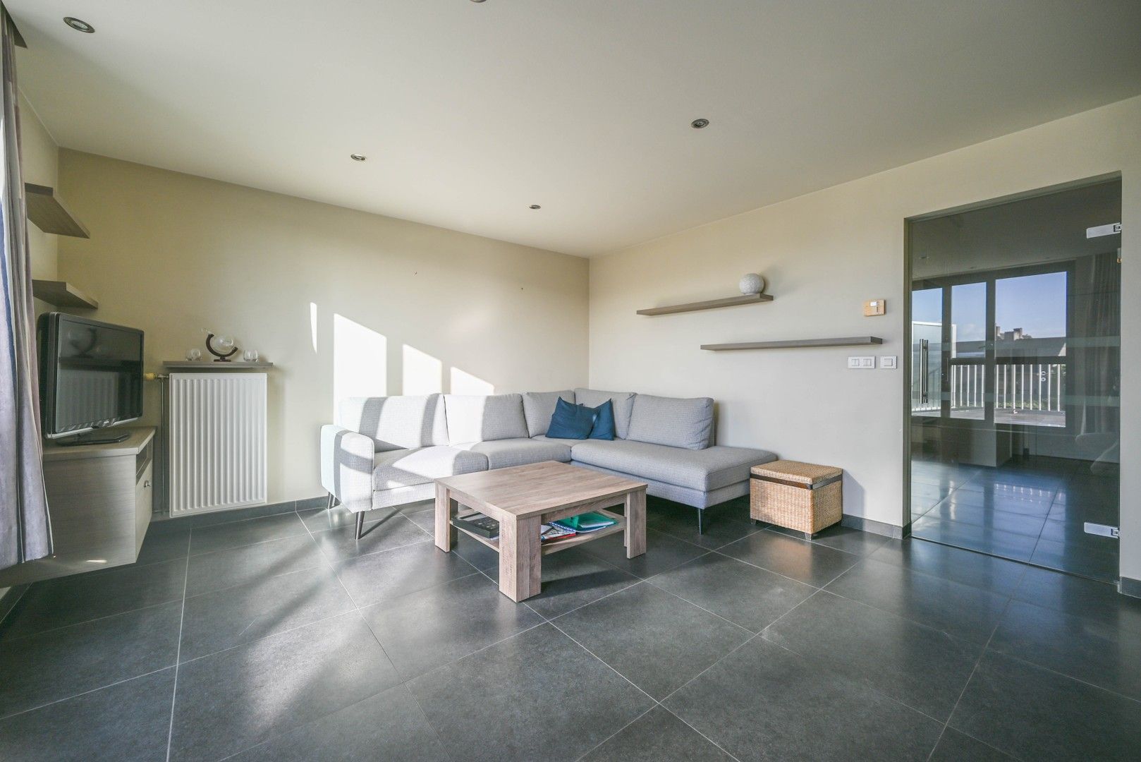 Energiezuinig appartement met twee slaapkamers en ruim terras foto 5