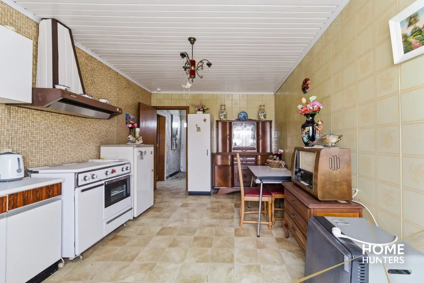 Te renoveren woning met garage en tuin in landelijke omgeving nabij Zonnebeke foto 11