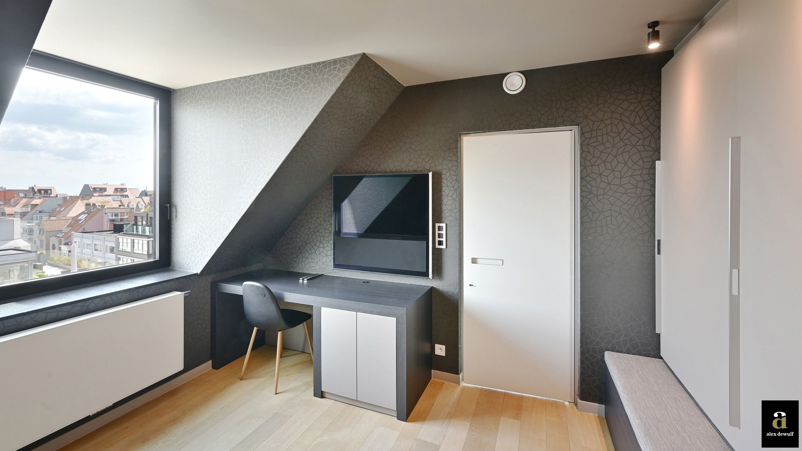 Uitzondelijk hoekappartement (duplex) met zijdelings zeezicht foto 32