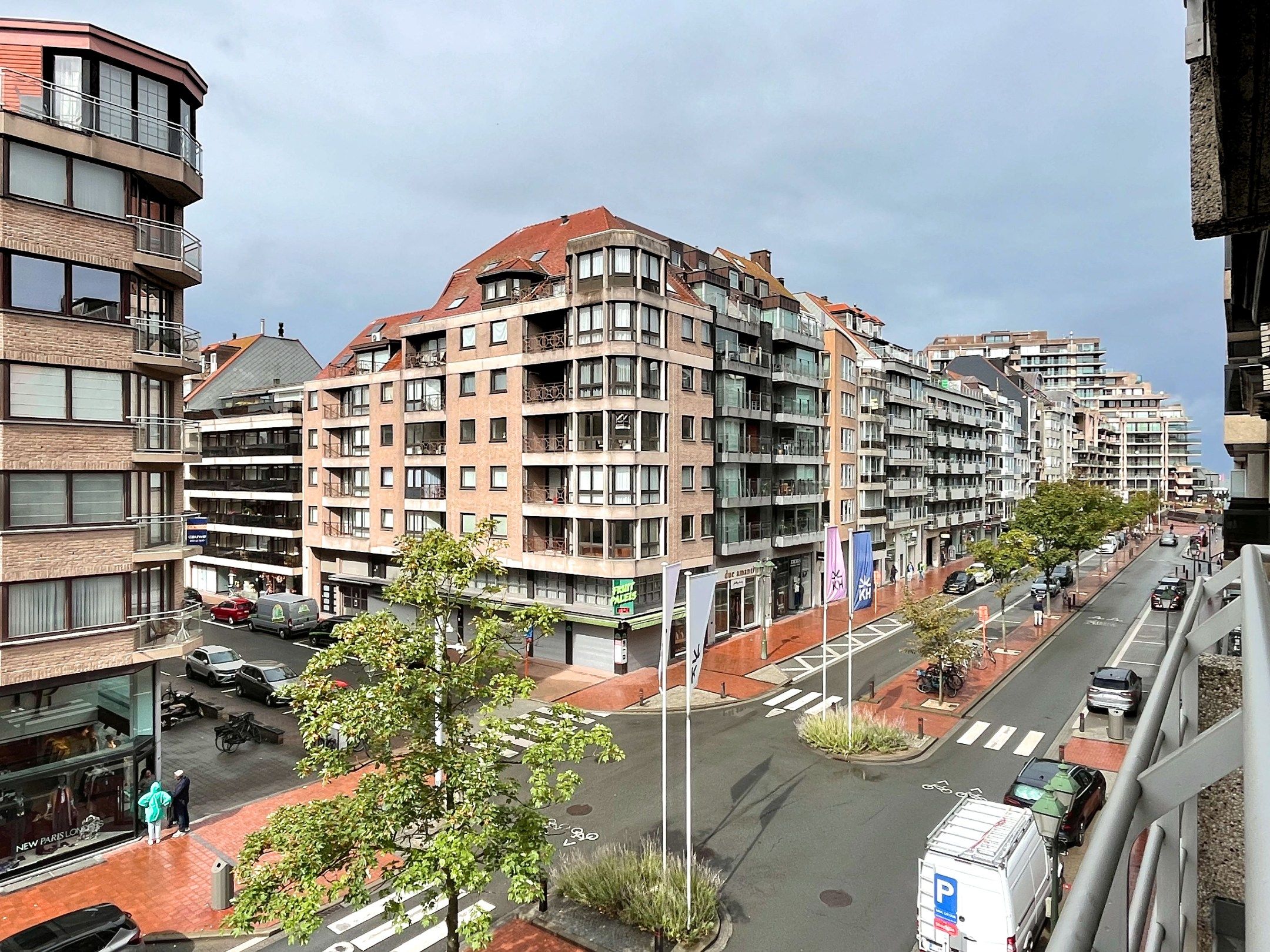 Ruim appartement in de Lippenslaan te Knokke foto 14