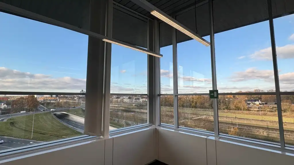 Standalone kantoorgebouw te huur langs R4 in Merelbeke-Melle foto 16