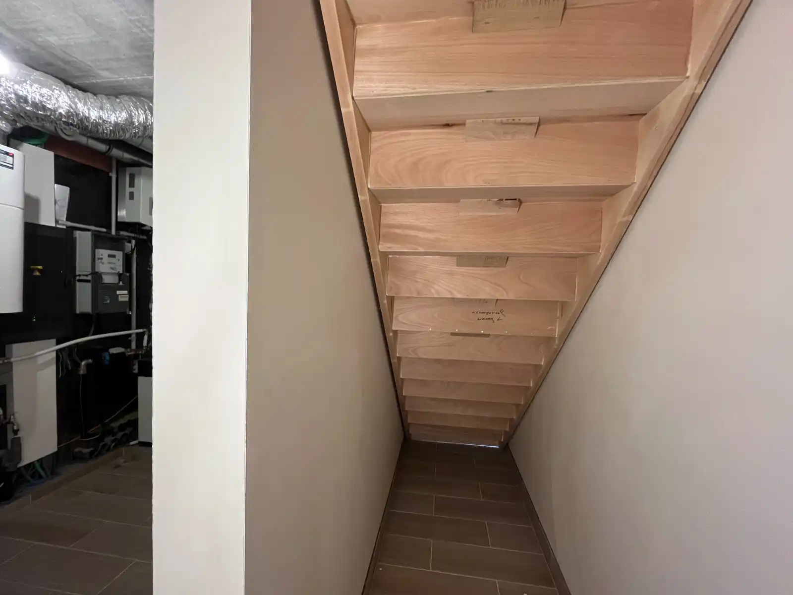 HALFOPEN NIEUWBOUWWONING TE KOOP IN DEERLIJK! foto 9