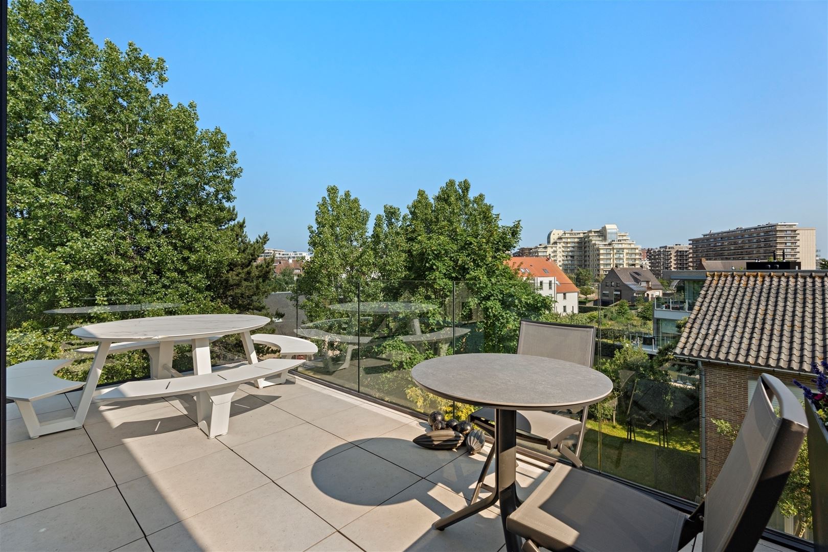 Splinternieuwe penthouse met grote terrassen in topgebouw foto 3