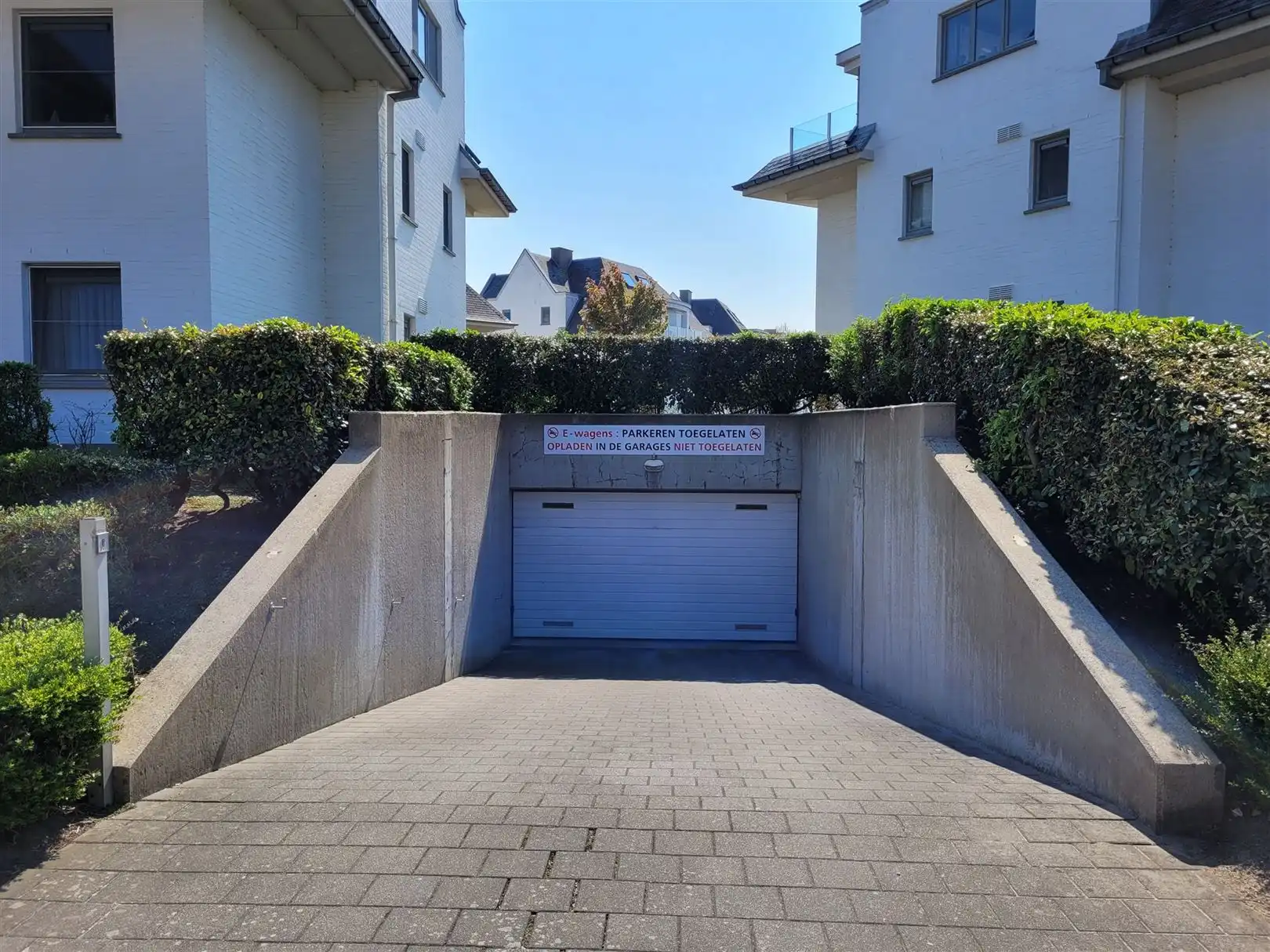 garagebox in Warande te huur foto 4