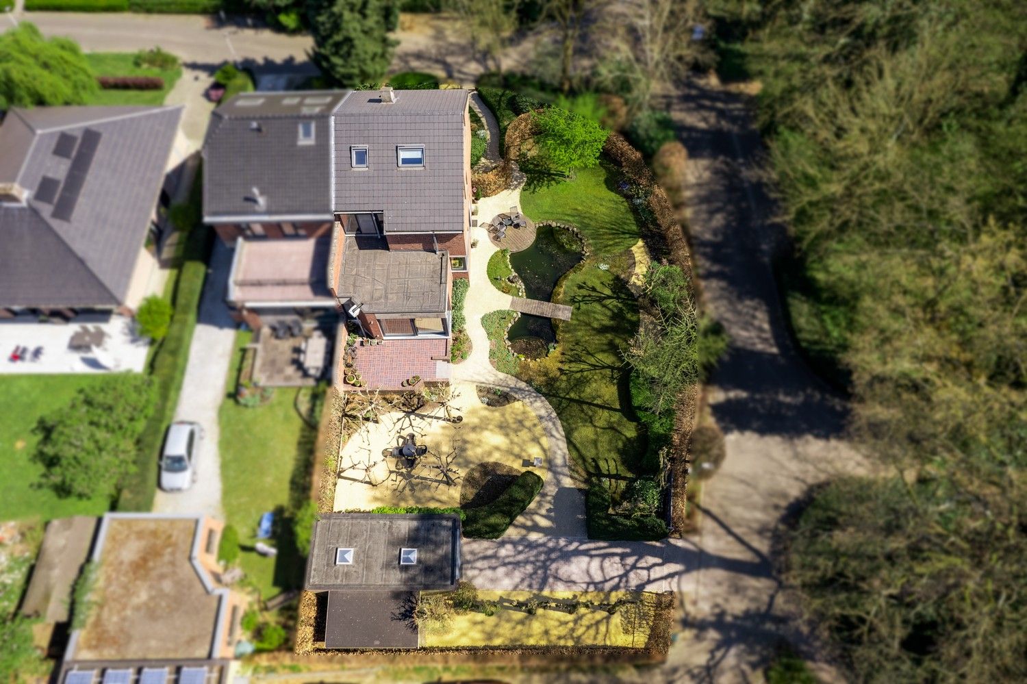 Unieke HOB met 4 SLPKS, grote tuin en garage in een doodlopende straat in Wijnegem! foto 40