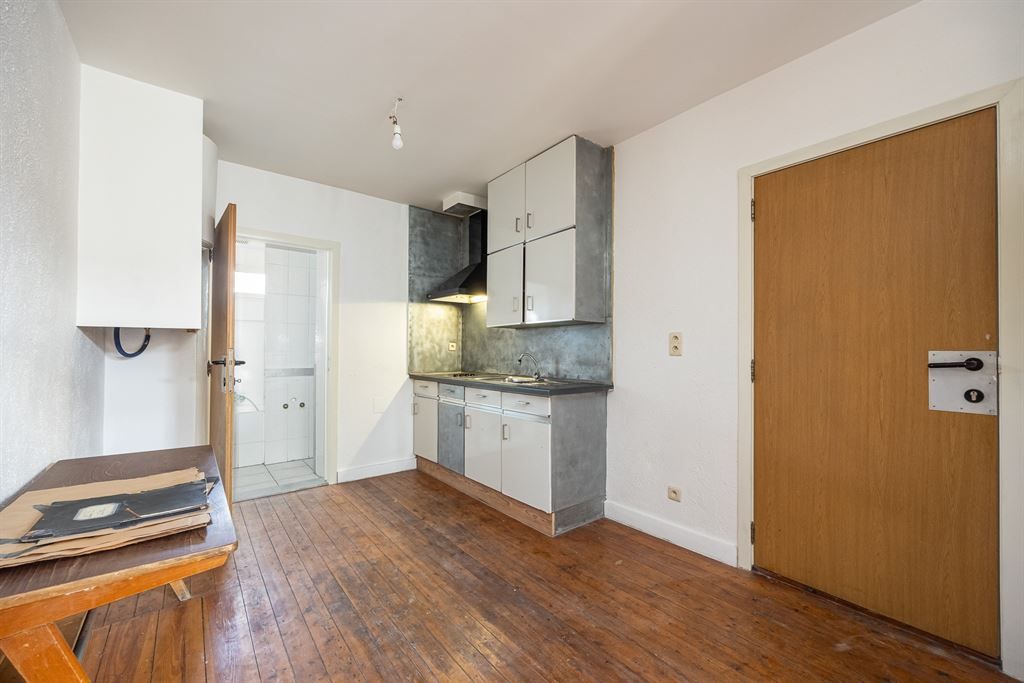 Karaktervolle woning met legio indelingsmogelijkheden foto 20