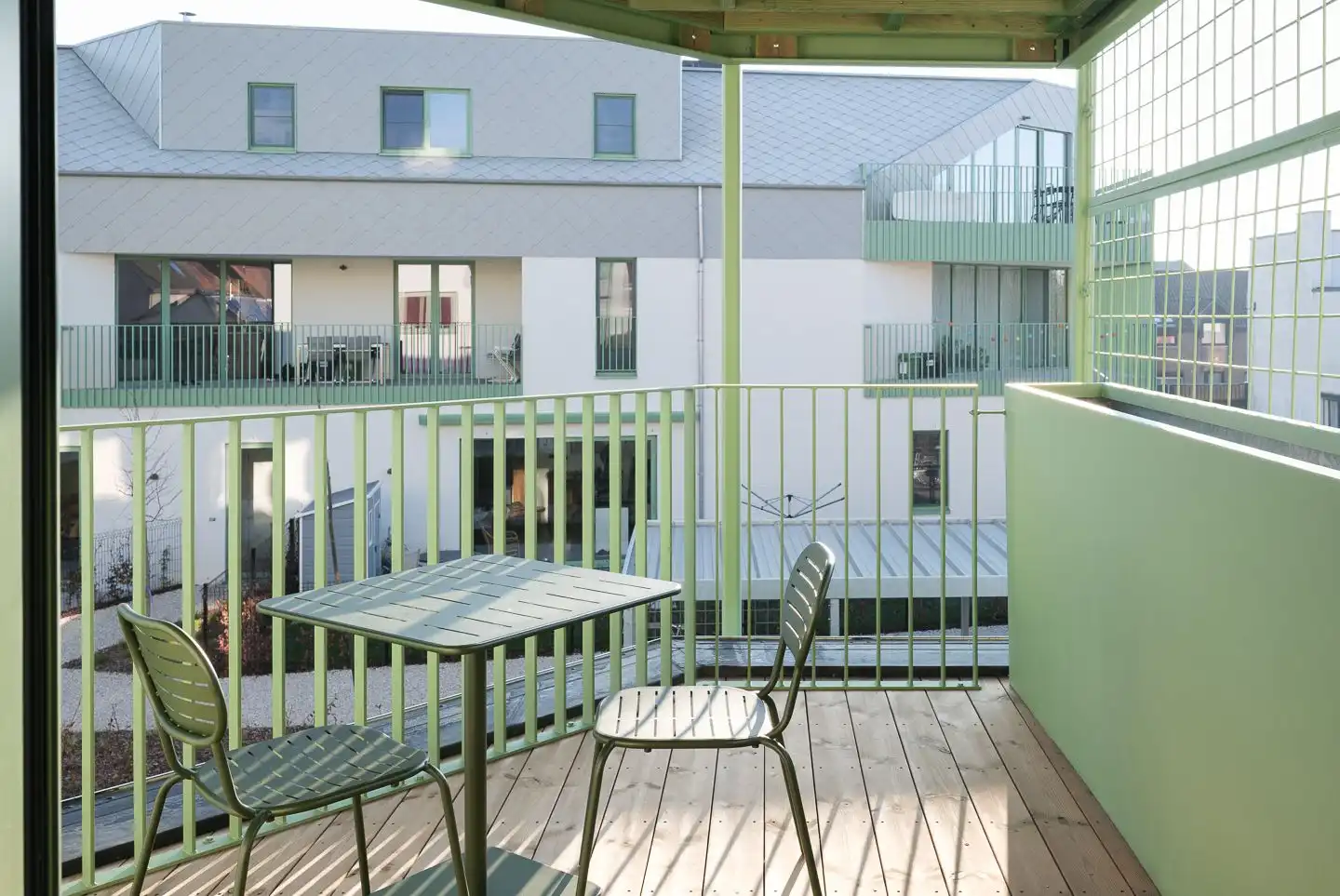 Gerenoveerd 2 slpk appartement met terras te Destelbergen foto 9