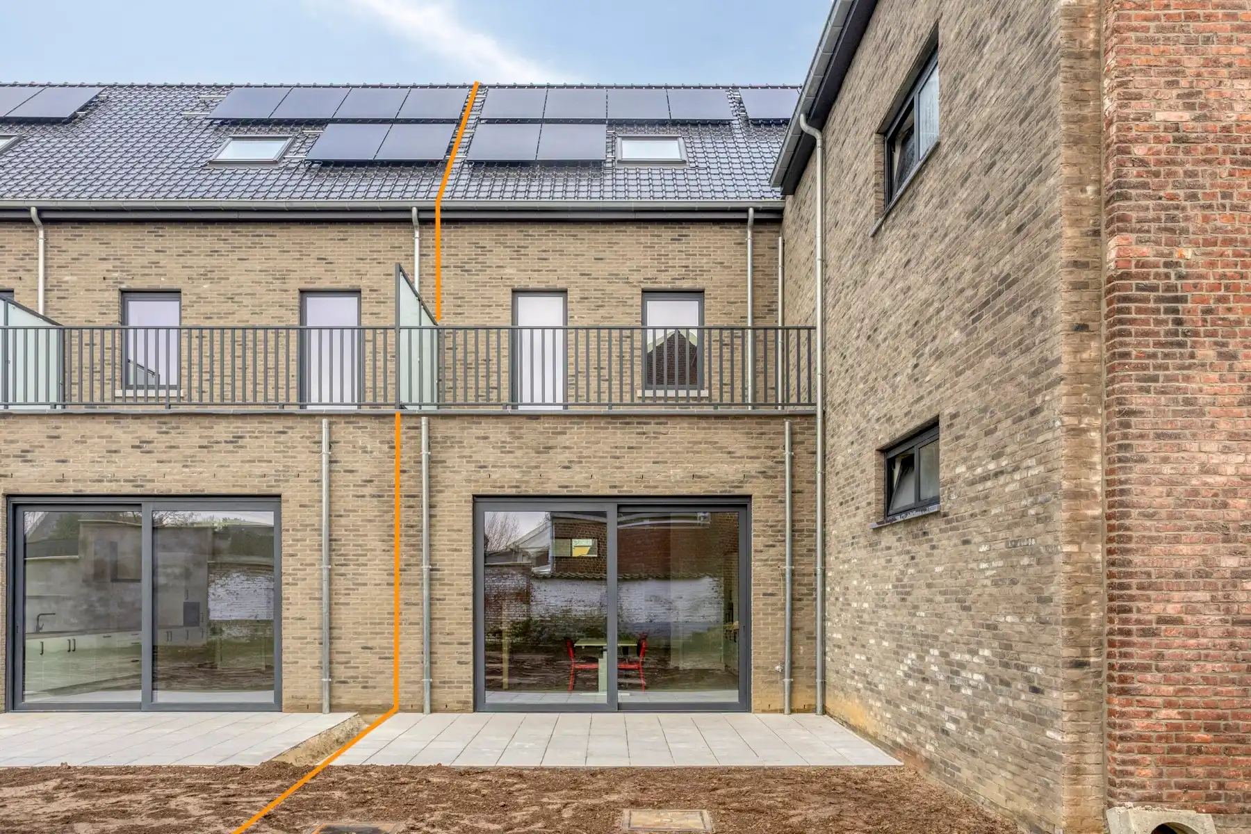 Ruime energiezuinige woning onder registratierechten foto 23