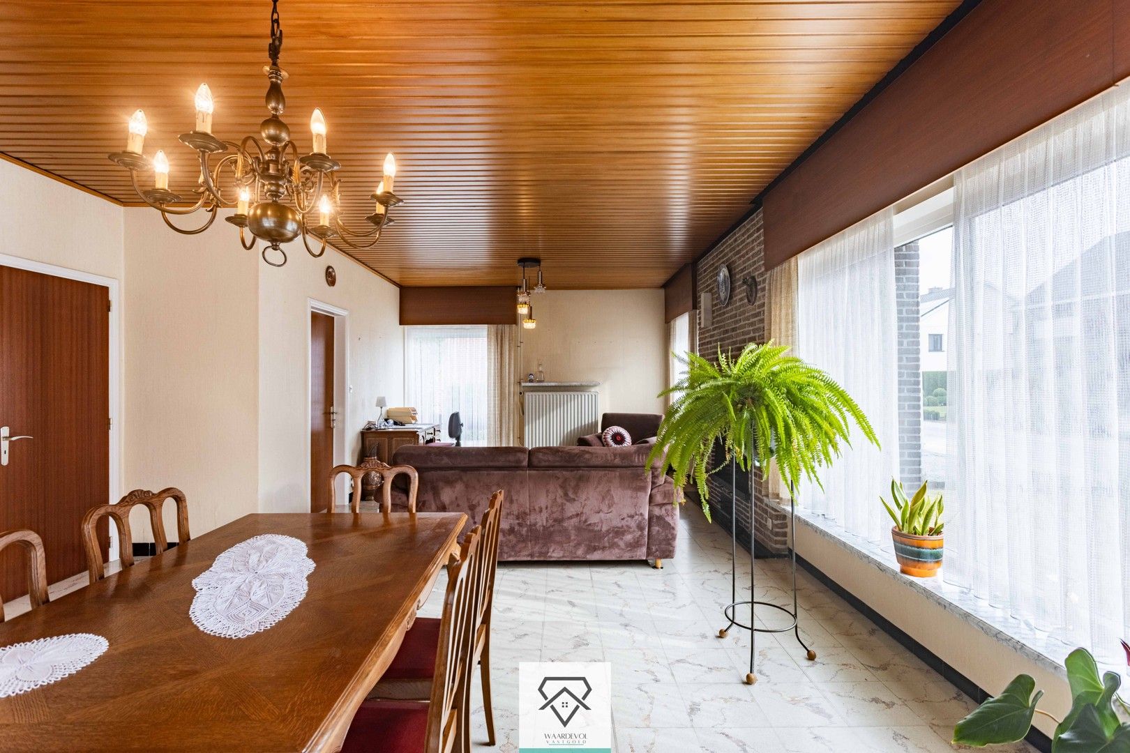 Vrijstaande woning op perceel van 1021 m² met loods en ruime tuin foto 8