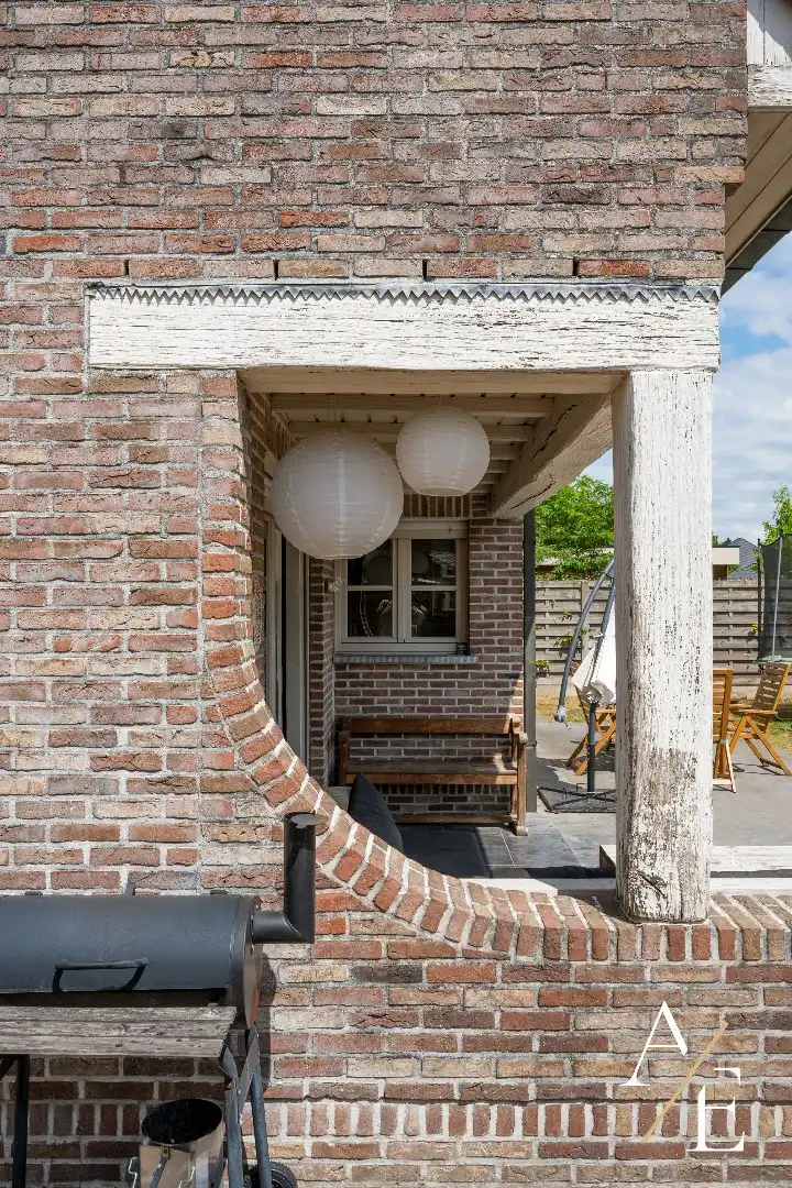 WETTEREN- Landelijke woning met commerciële ruimte! foto 13
