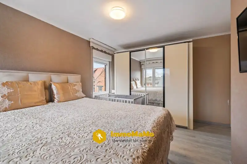 HUIS TE KOOP MET GROTE TUIN IN CENTRUM SINT-KRUIS-WINKEL foto 17