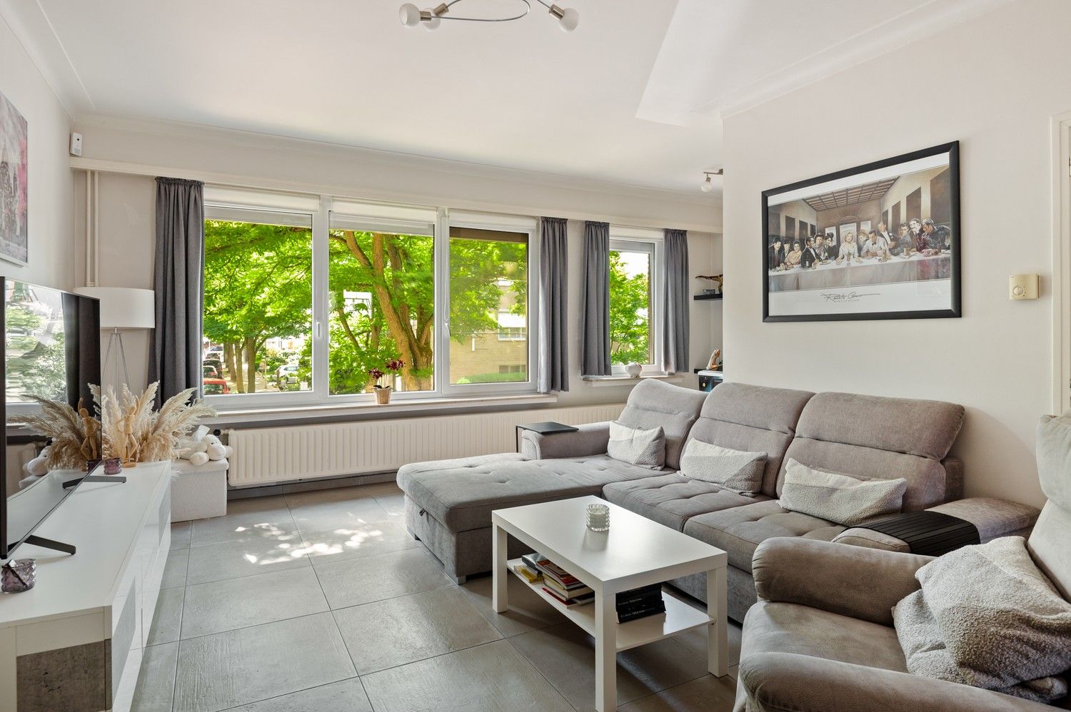 Instapklare woning met polyvalente praktijkruimte, 3 slaapkamers en aangename tuin te Wijnegem foto 6