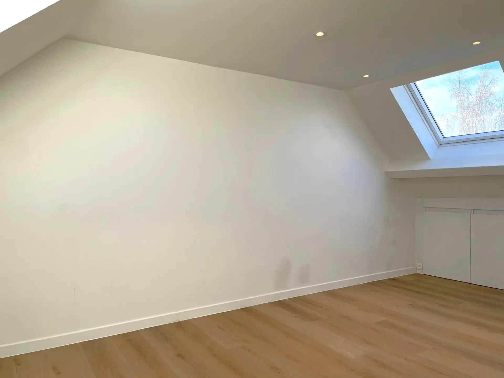 Volledig vernieuwd appartement met 3 slaapkamers foto 11