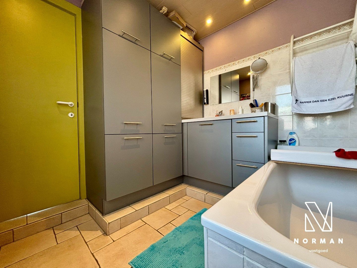 Gezellige woning met 4 slaapkamers te Kuurne! foto 18
