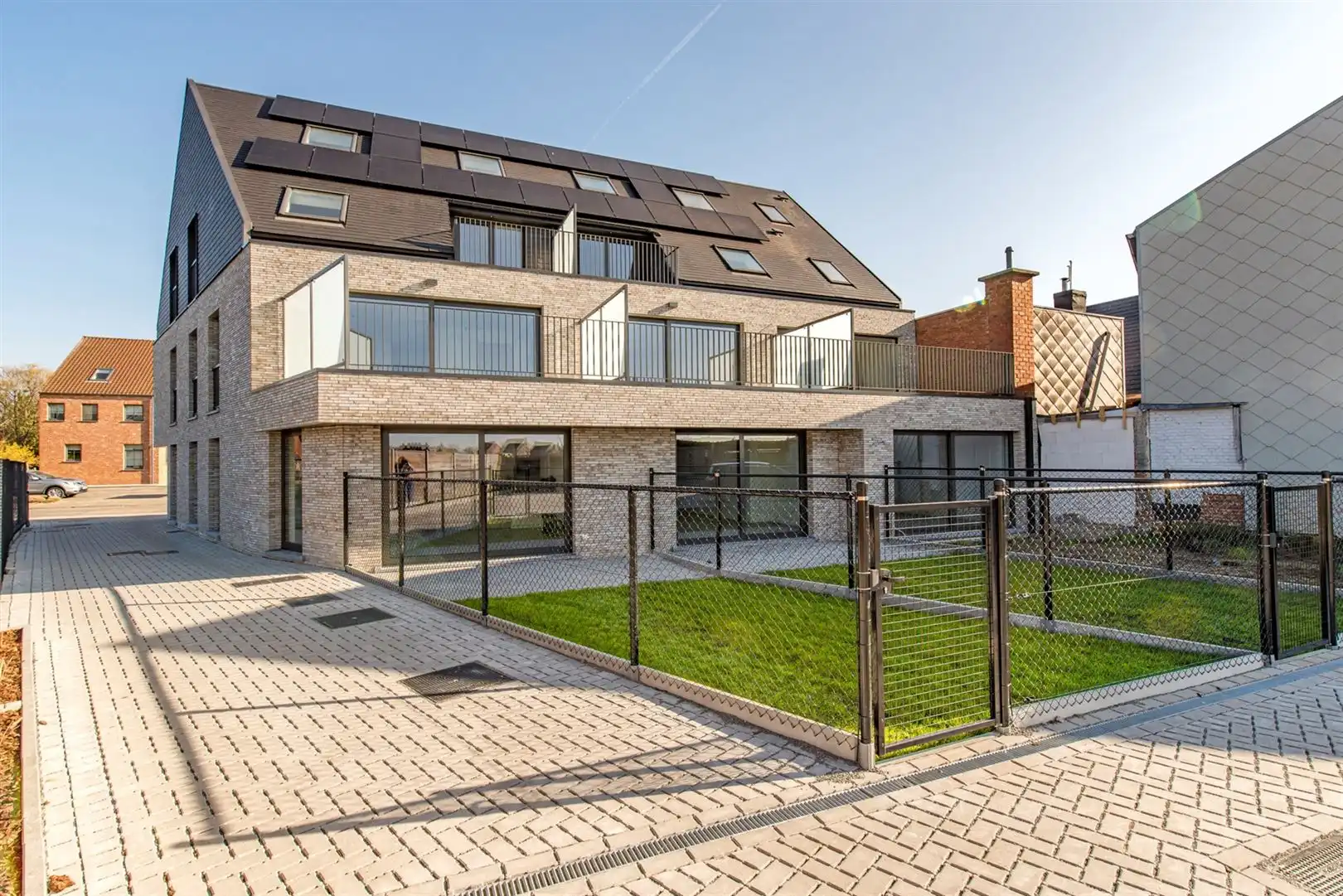 Prachtig gelijkvloers appartement met tuintje foto 12