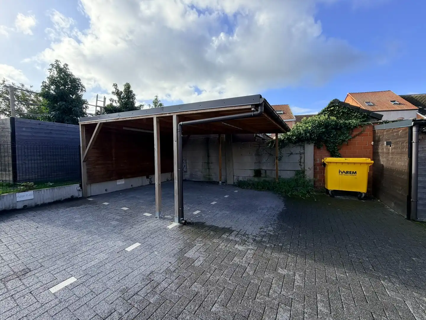 Stijlvol dakappartement met 3 slaapkamers, 2 badkamers en uitzonderlijk veel maatwerk foto 33