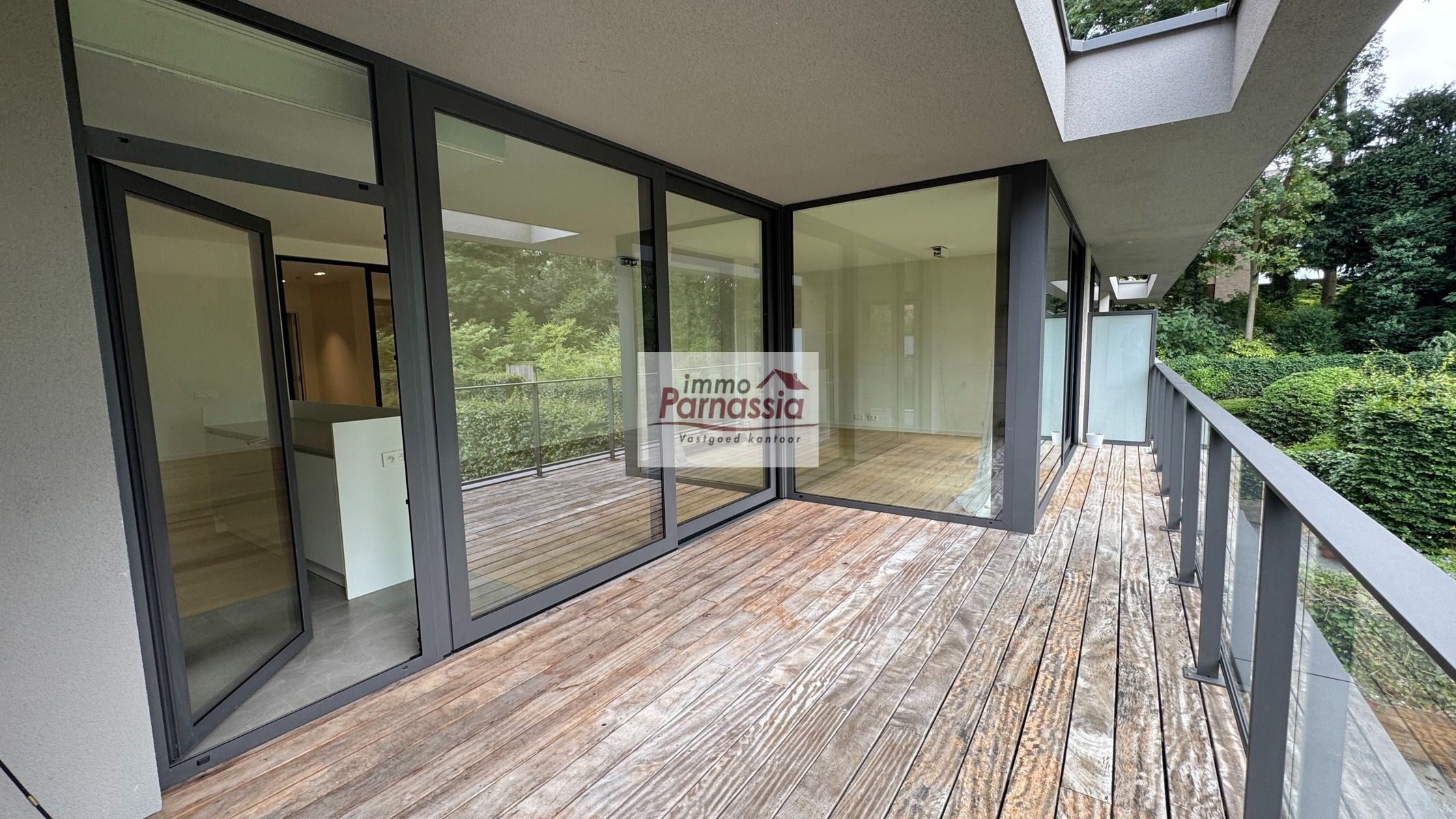 Prachtig en standingvol appartement, residentieel gelegen foto 18
