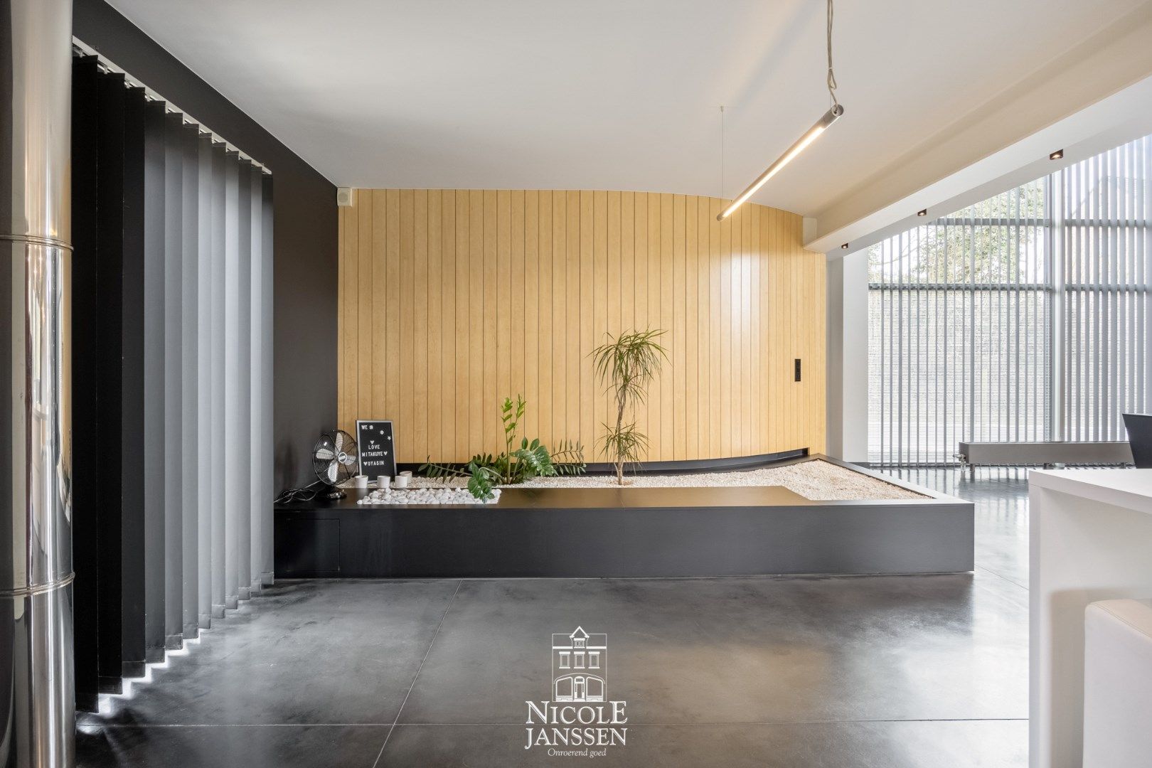 Zeer moderne en luchtige woning  foto 7