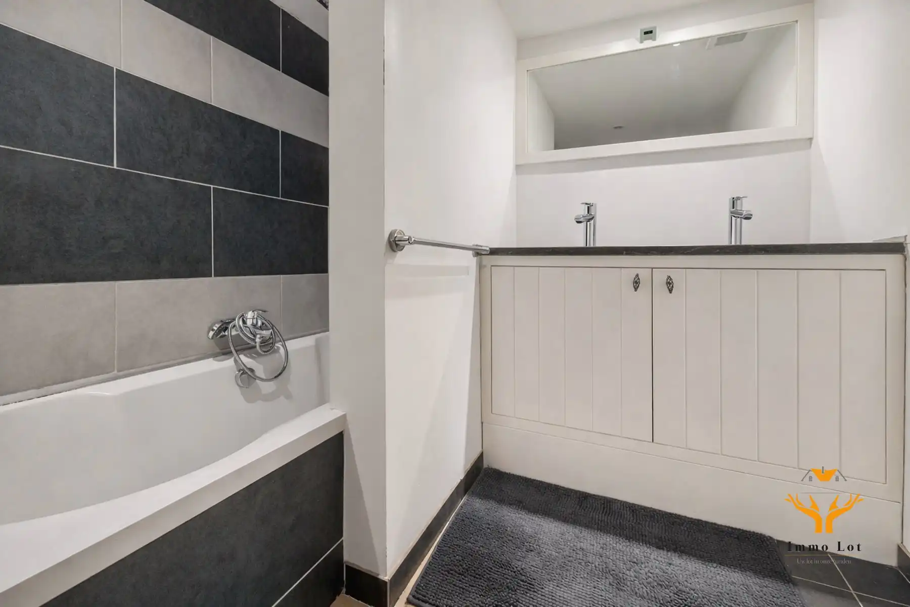 Instapklare woning met zwembad aan het Donkmeer foto 13