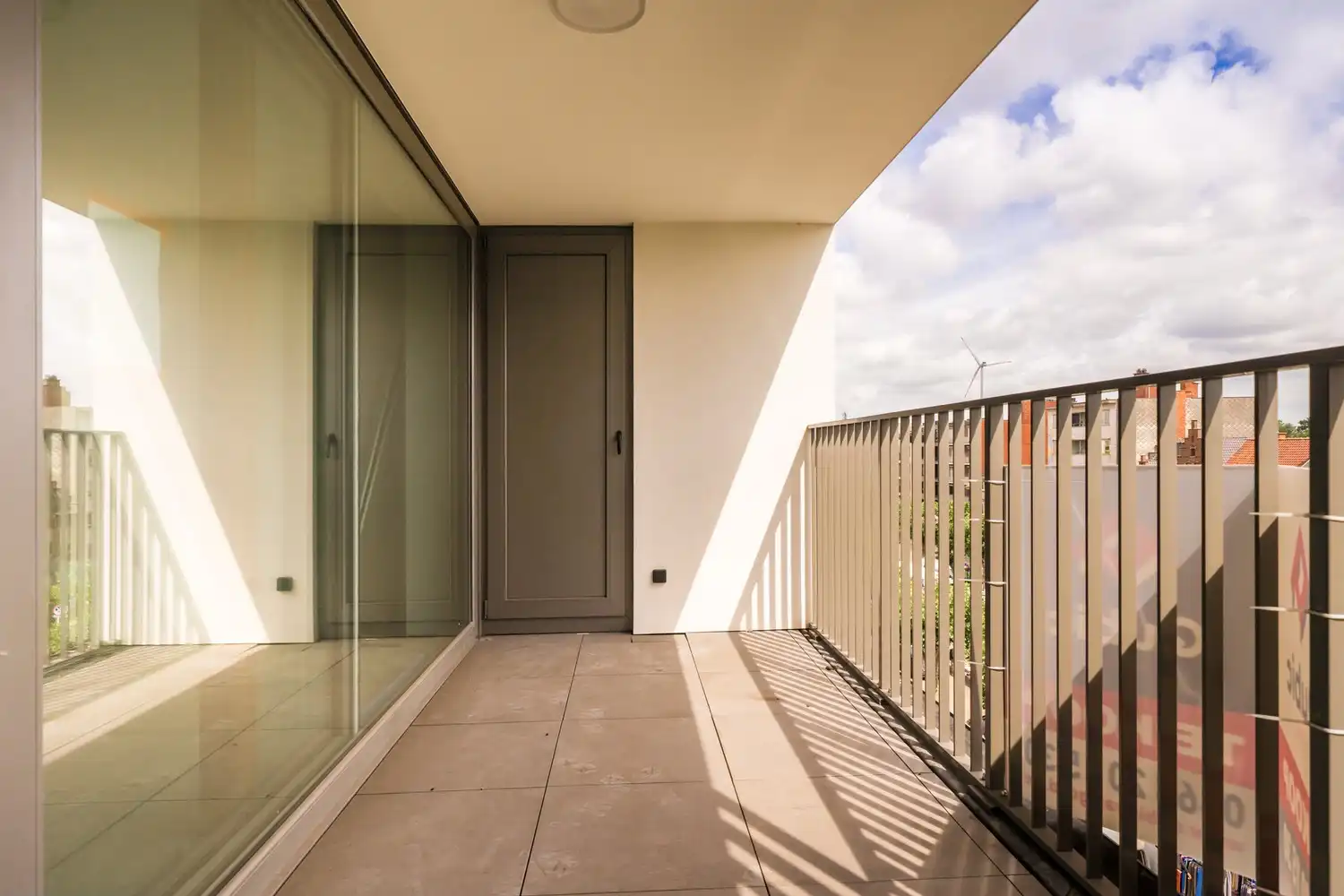 Modern 2-slaapkamerappartement met uitstekende ligging! foto 4