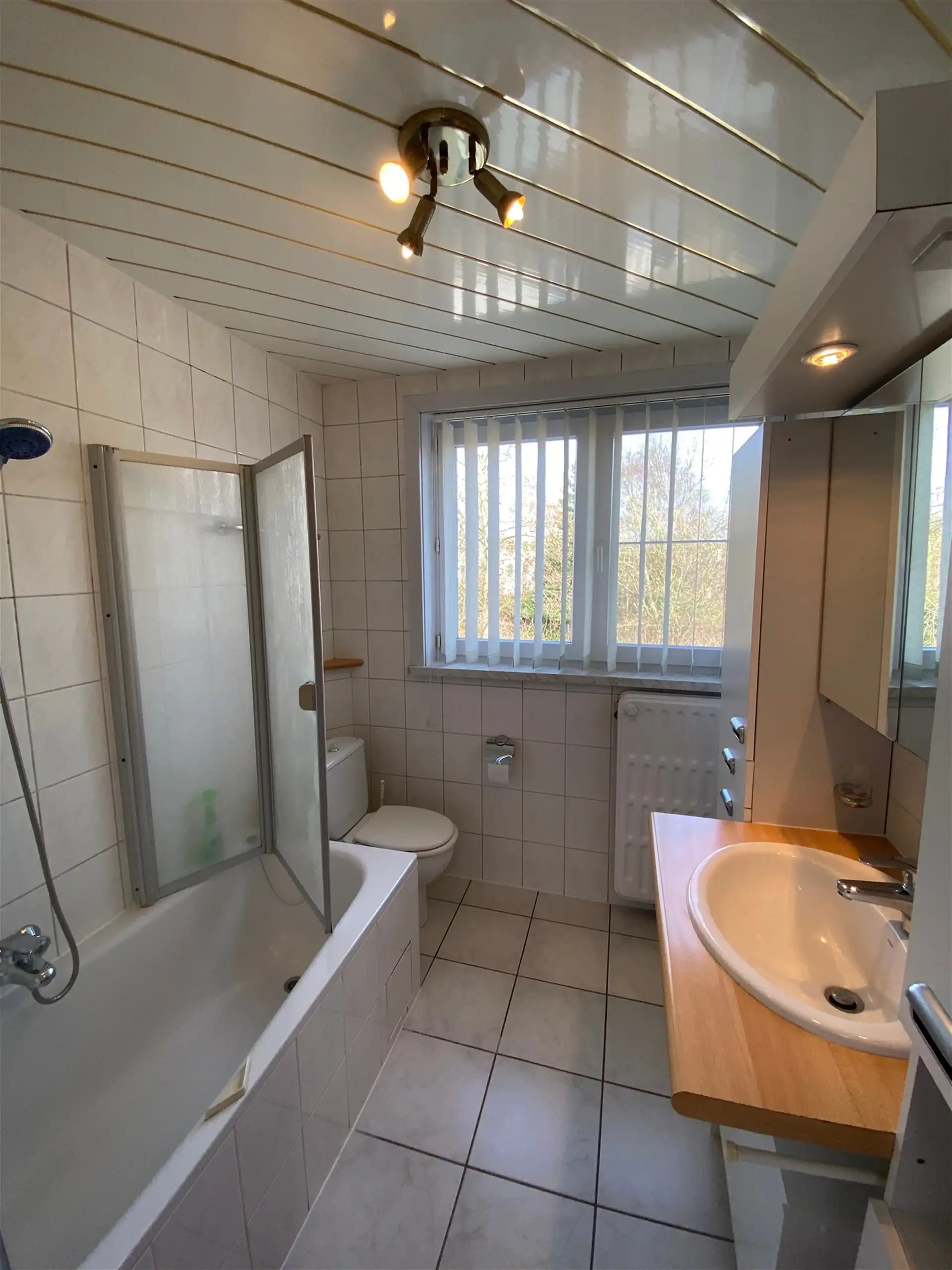  Rustig gelegen bel-etage met 3 slaapkamers en tuin foto 18