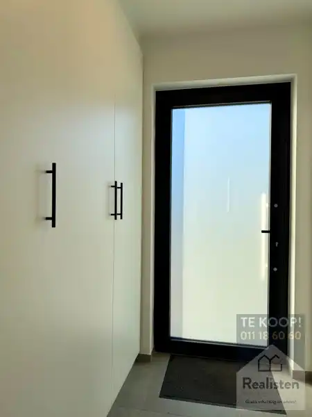 Instapklare nieuwbouwwoning - OB met garage foto 24