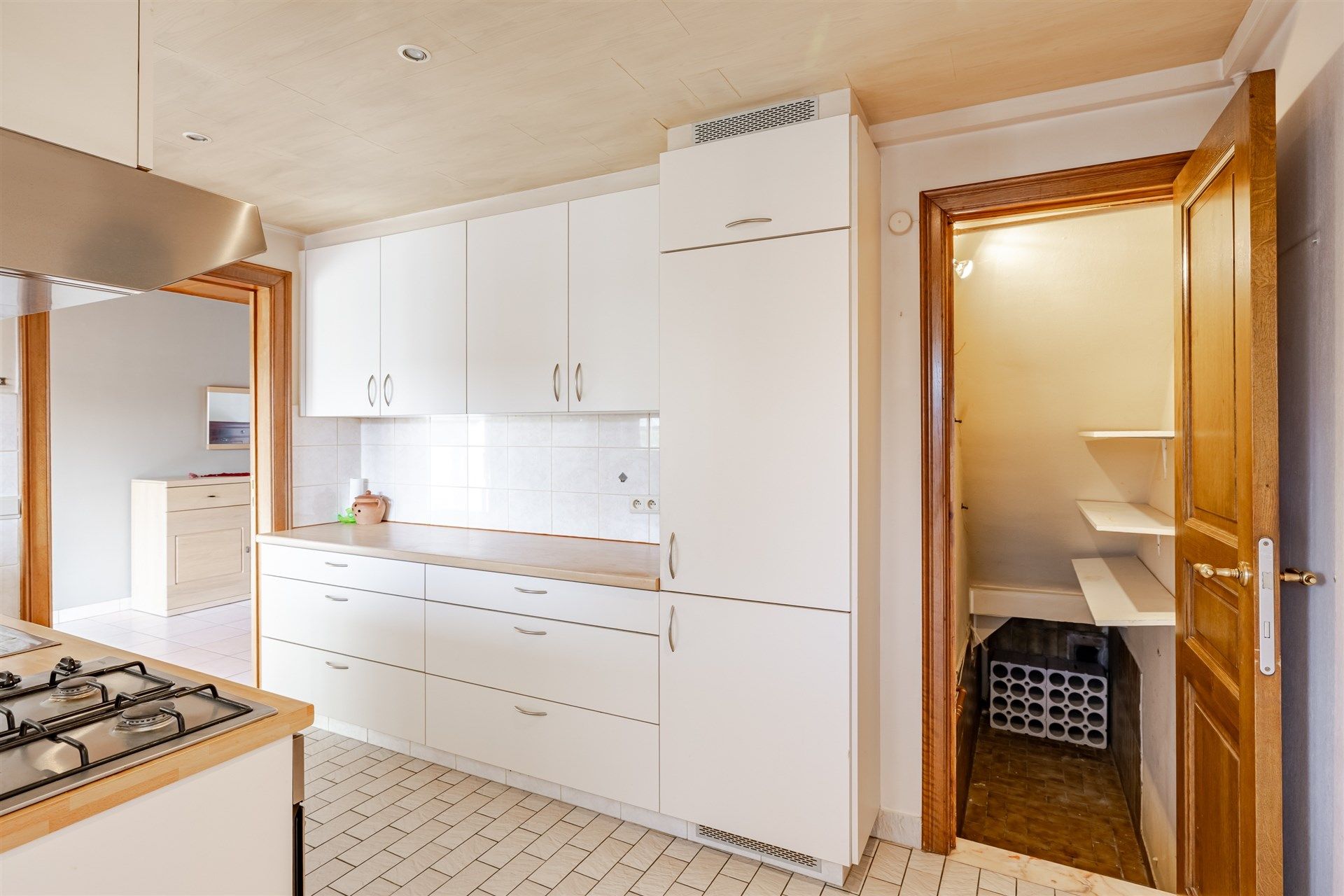 Instapklare woning met 3 slks, terras en garage foto 9