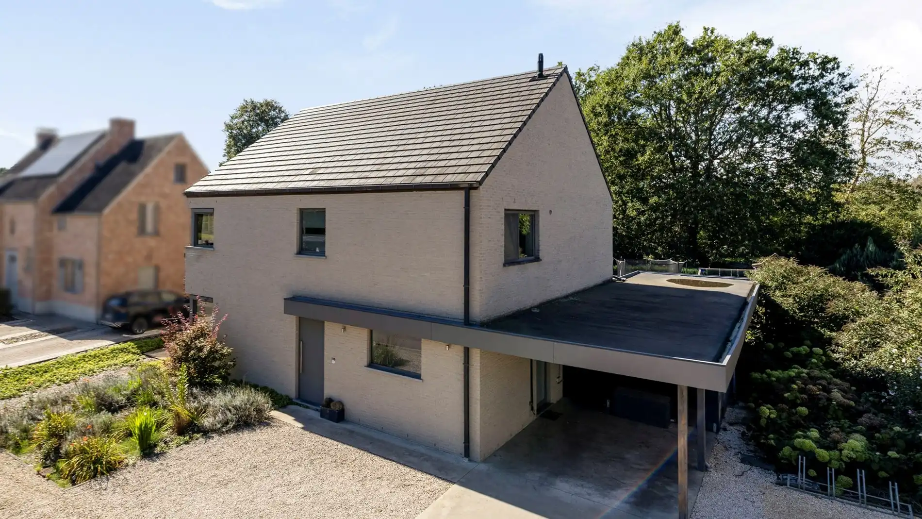 Recente ruime woning met 4 slpks, zwemspa & mooie tuin op 7,2a te Rotselaar foto 28