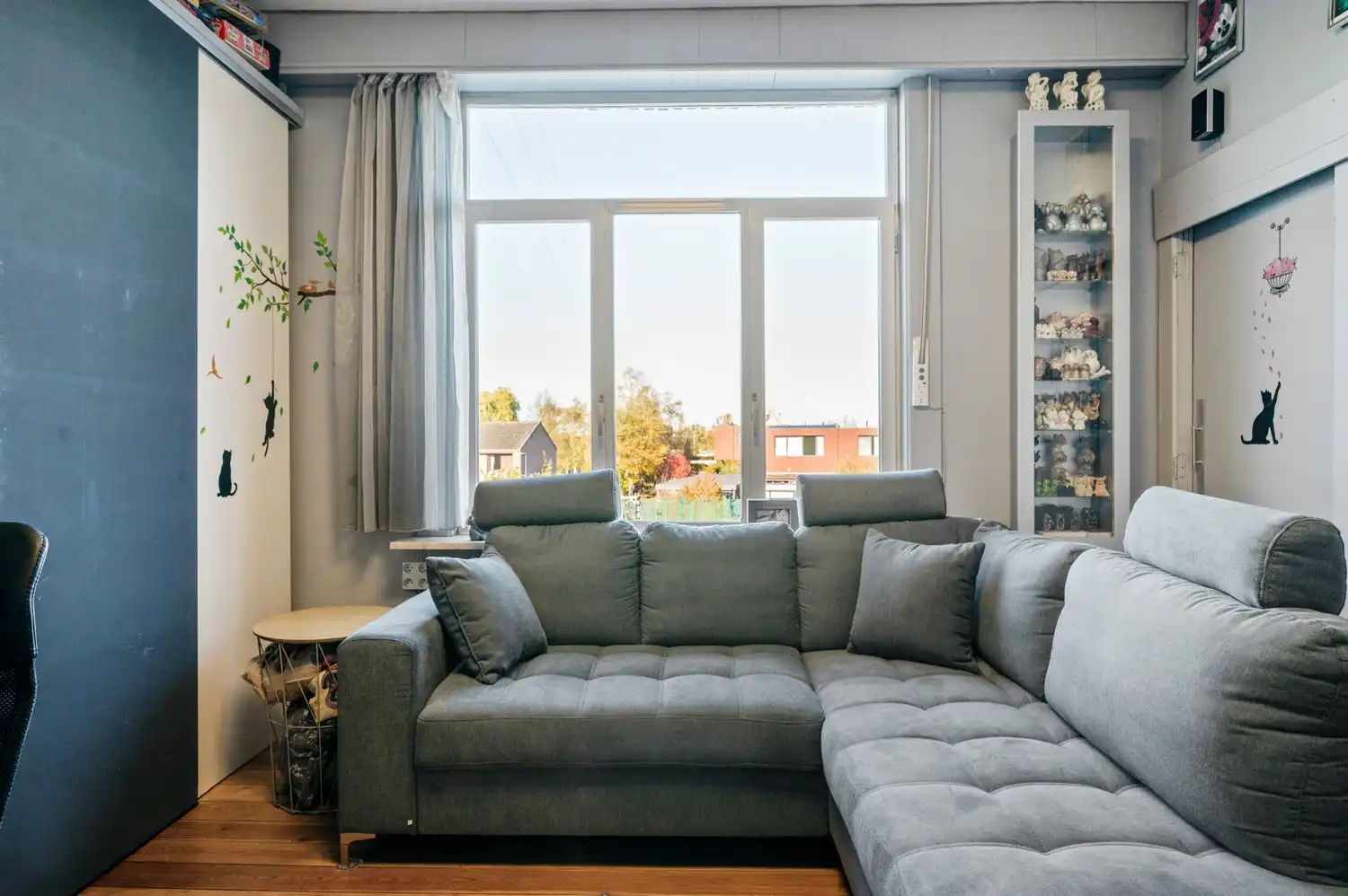 Authentieke woning met 4 slpkrs, loft en magazijn te O-L-V-Waver foto 15