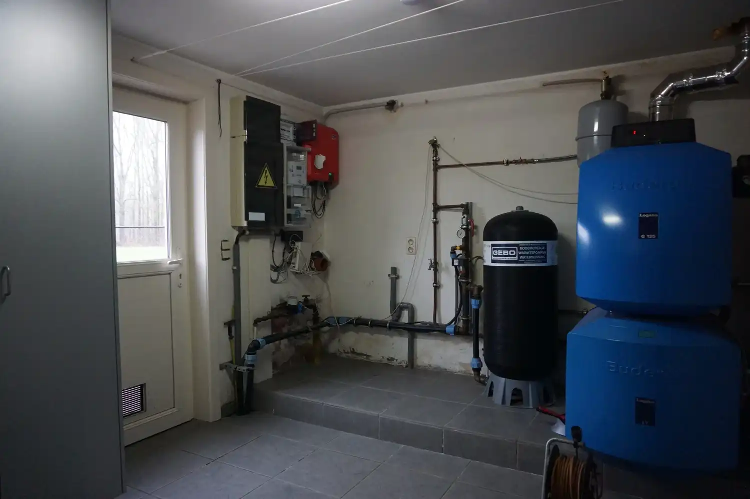 Rustig gelegen gerenoveerde woning in agrarisch gebied te Paal foto 10