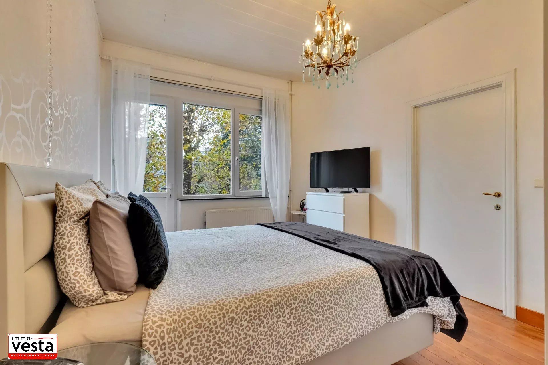 Art-deco stadswoning met ideale ligging foto 14