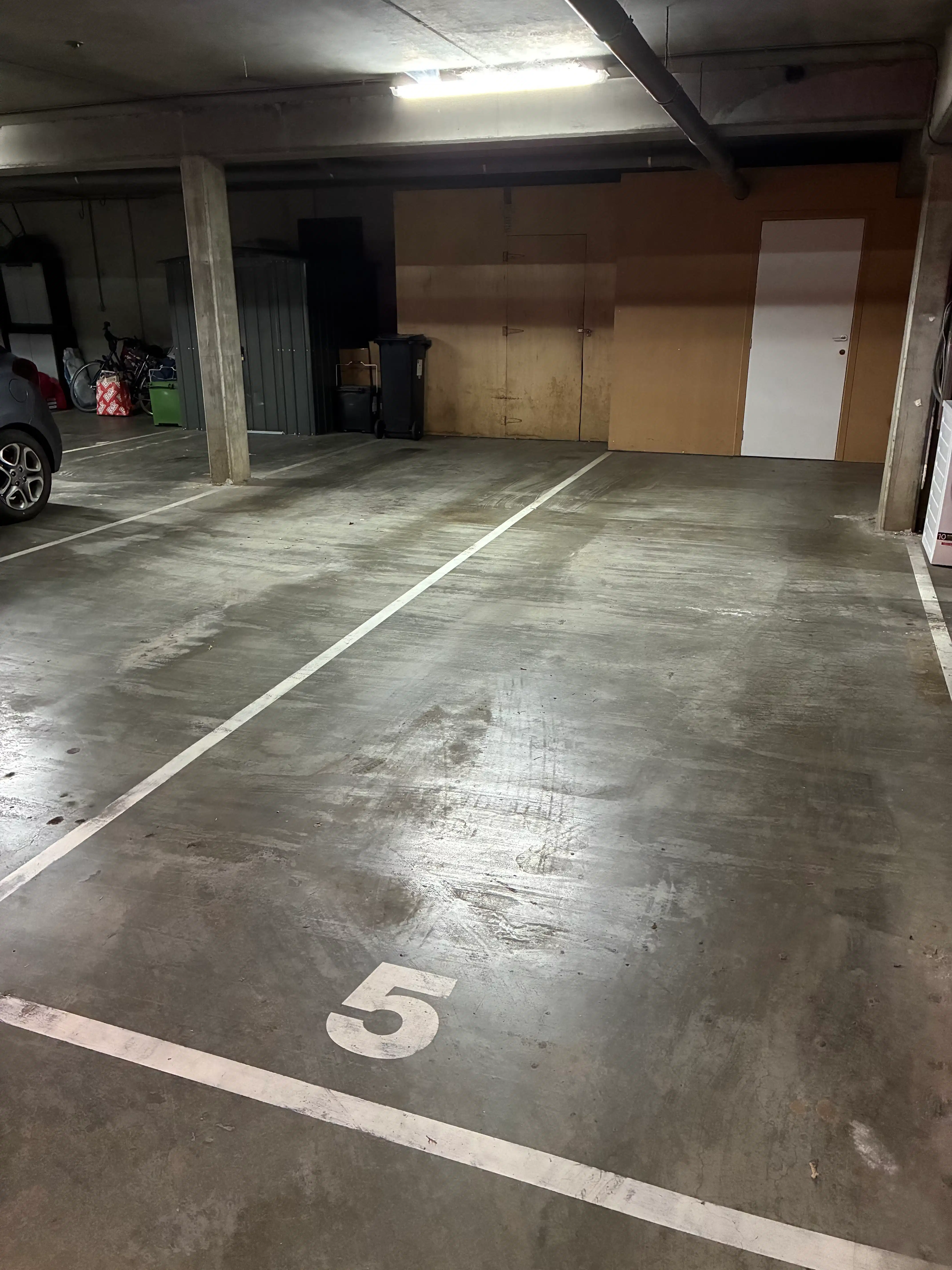 Ruim en lichtrijk appartement van 110 m² met terras, parking en 2 slaapkamers in Ninove foto 16