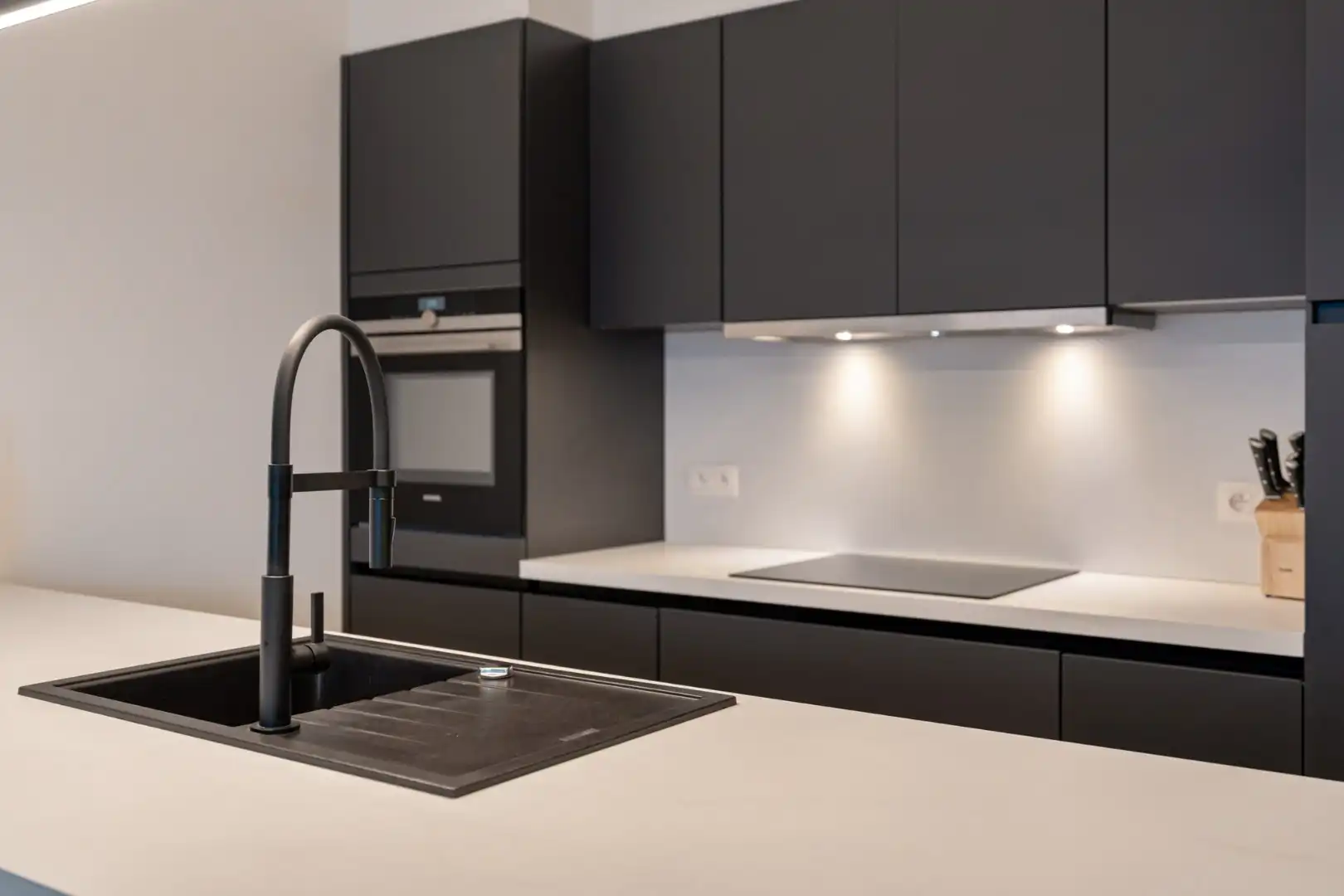 Energiezuinig 2 slpk app, 97m² + terras, parking en berging foto 7