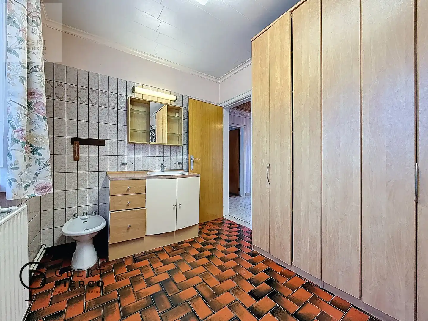 Statige woonst te Landen foto 24